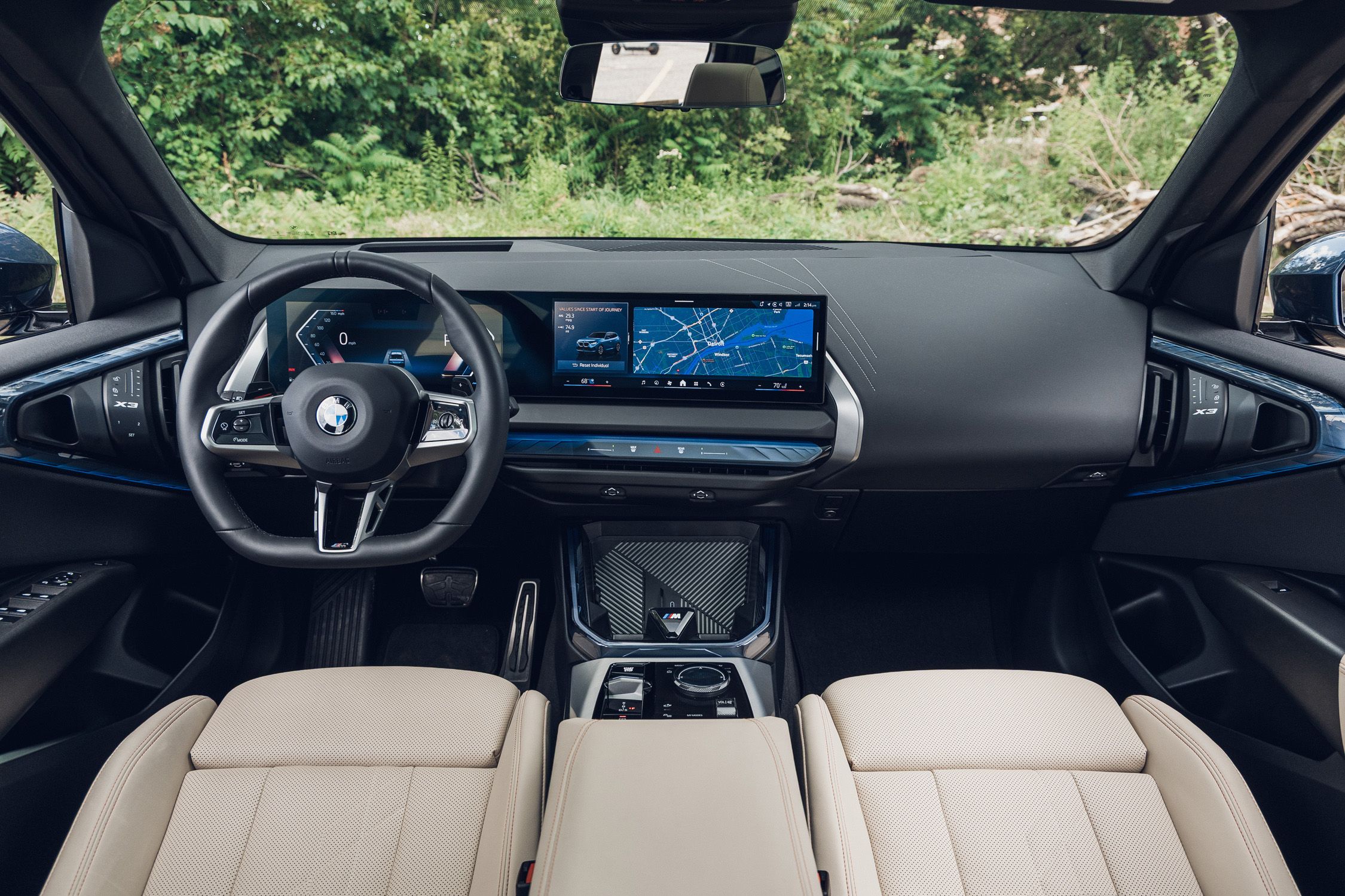 View Interior Photos of the 2025 BMW X3 30 xDrive