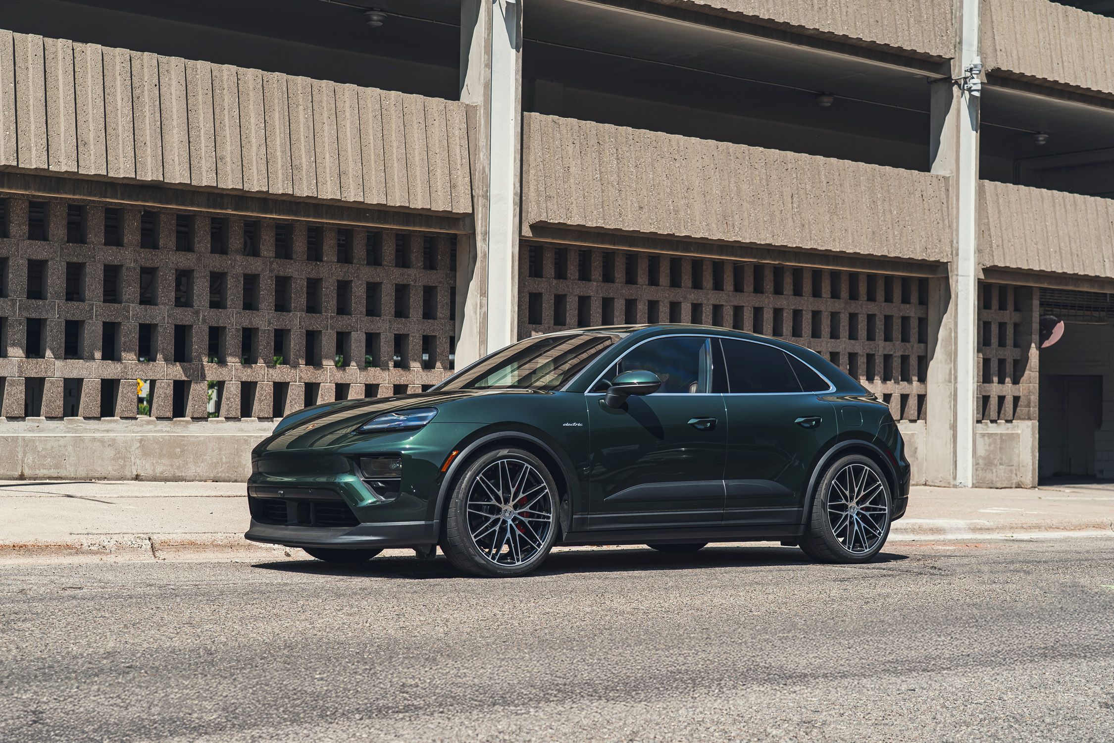 2025 Porsche Macan EV