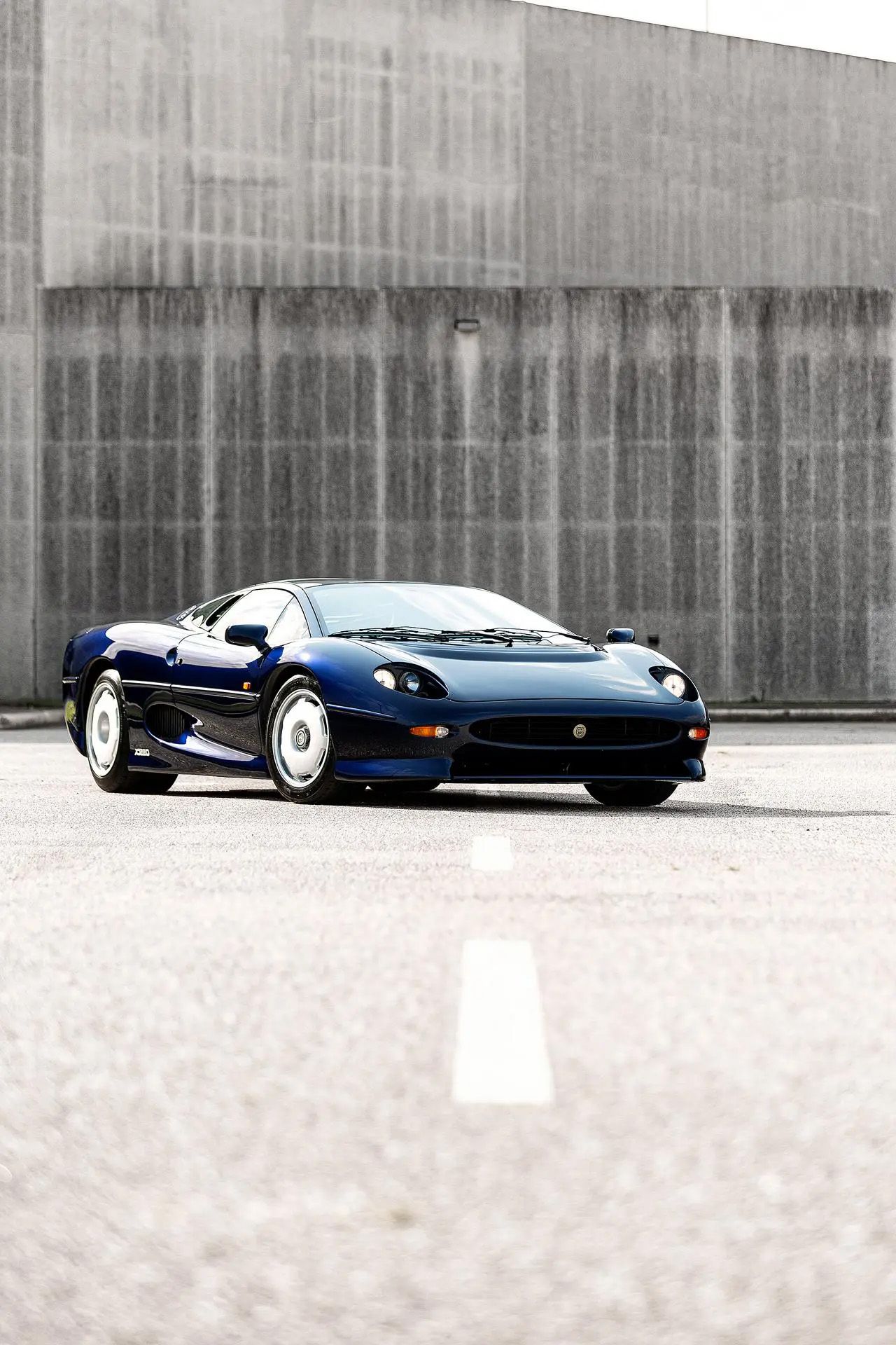 Stunning Jaguar XJ220 Supercar Is Today’s Bring a Trailer Find