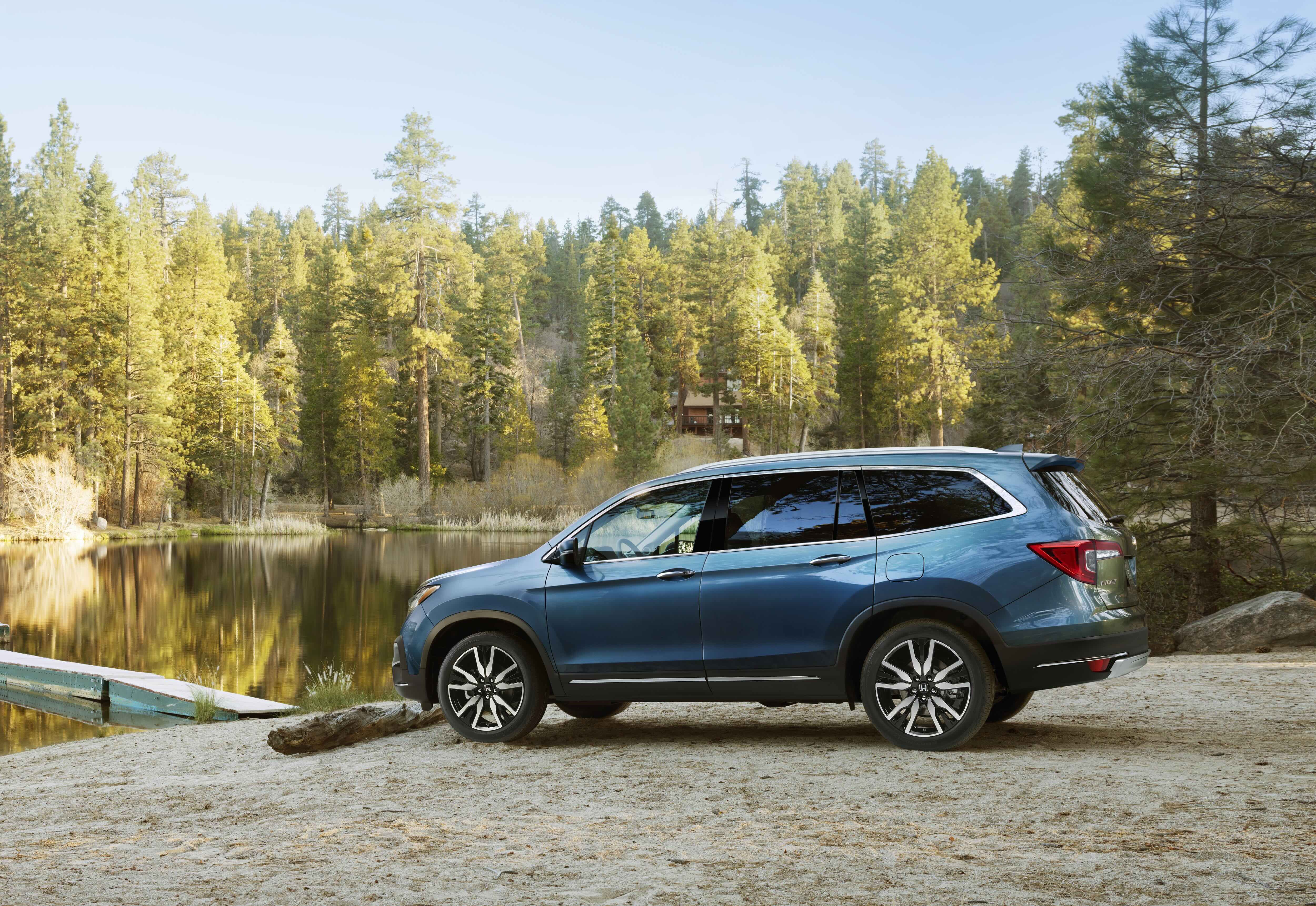 NHTSA Investigating 1.4 Million Honda and Acura Vehicles over Engine Failure Reports