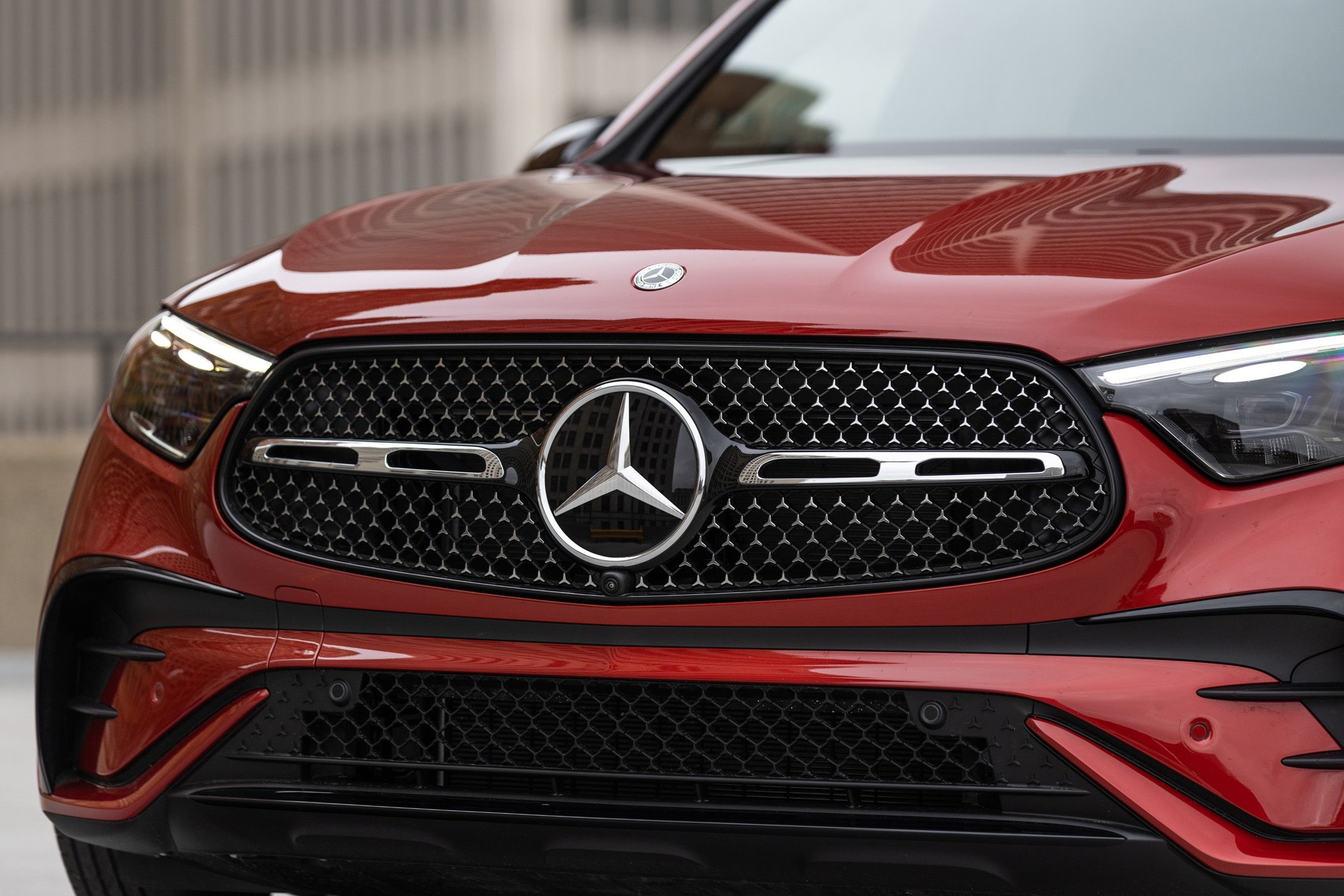 Report: Mercedes-Benz in Advanced Talks about Using BMW Engines