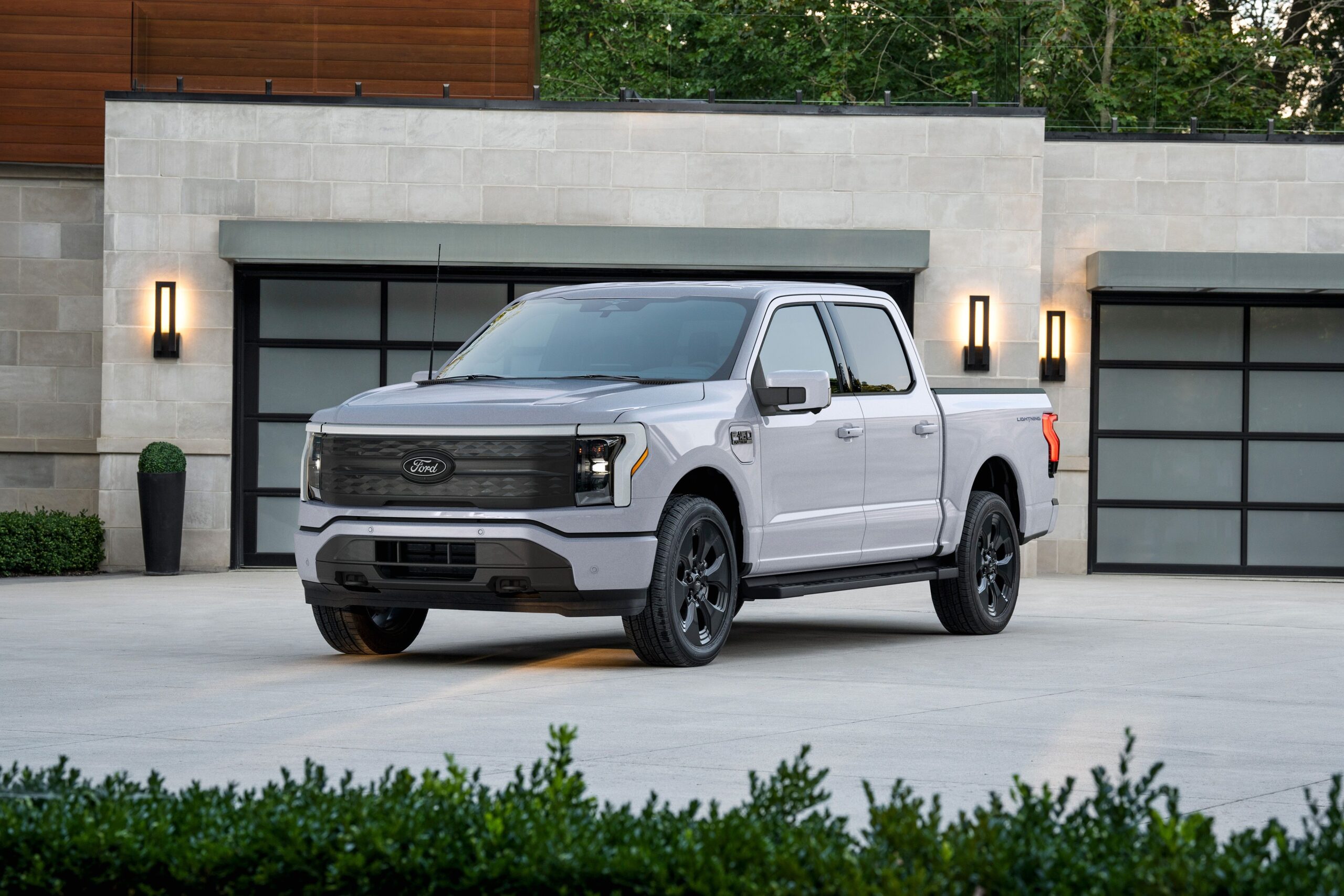 Best New Car Lease Deals for August 2025