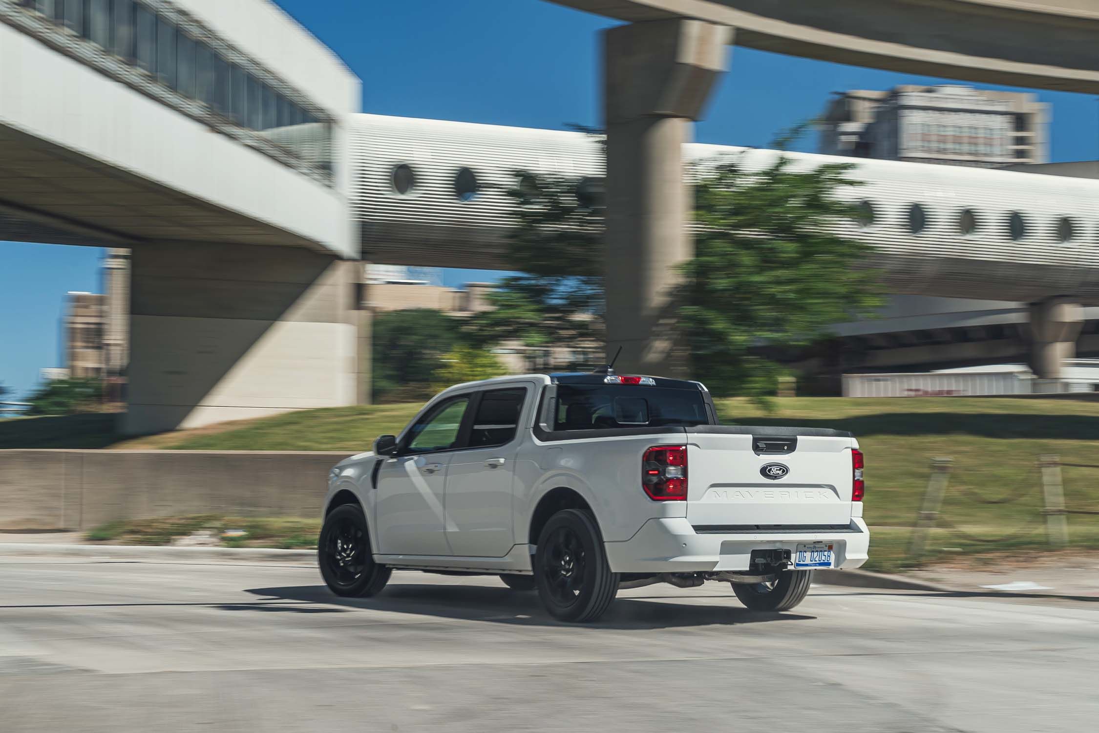View Exterior Photos of the 2025 Ford Maverick Lobo