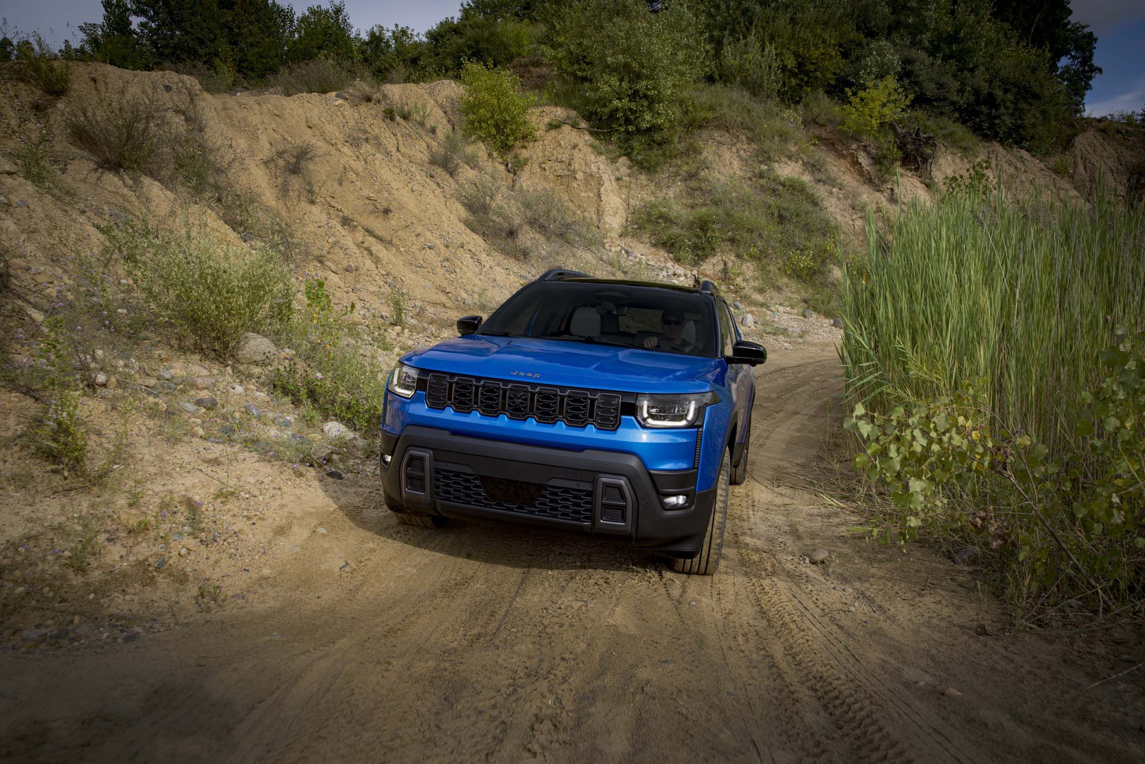 Jeep Cherokee Returns for 2026 with a Hybrid Powertrain and AWD