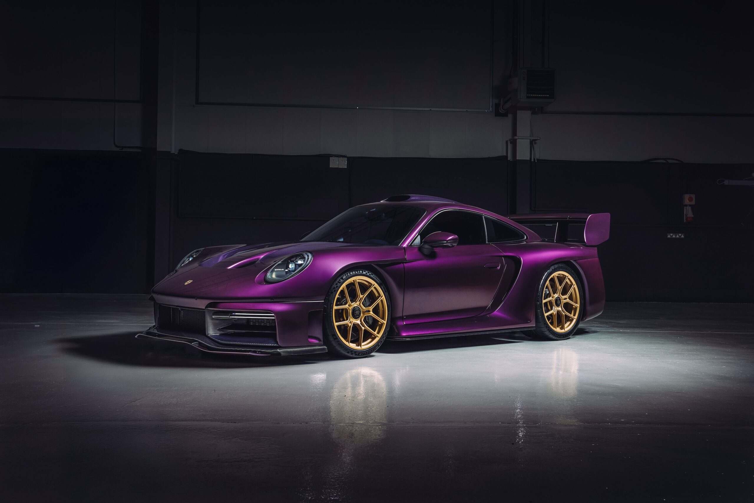RML GT Hypercar Is a Widebody Porsche 911 Turbo S Inspired by Le Mans Racers