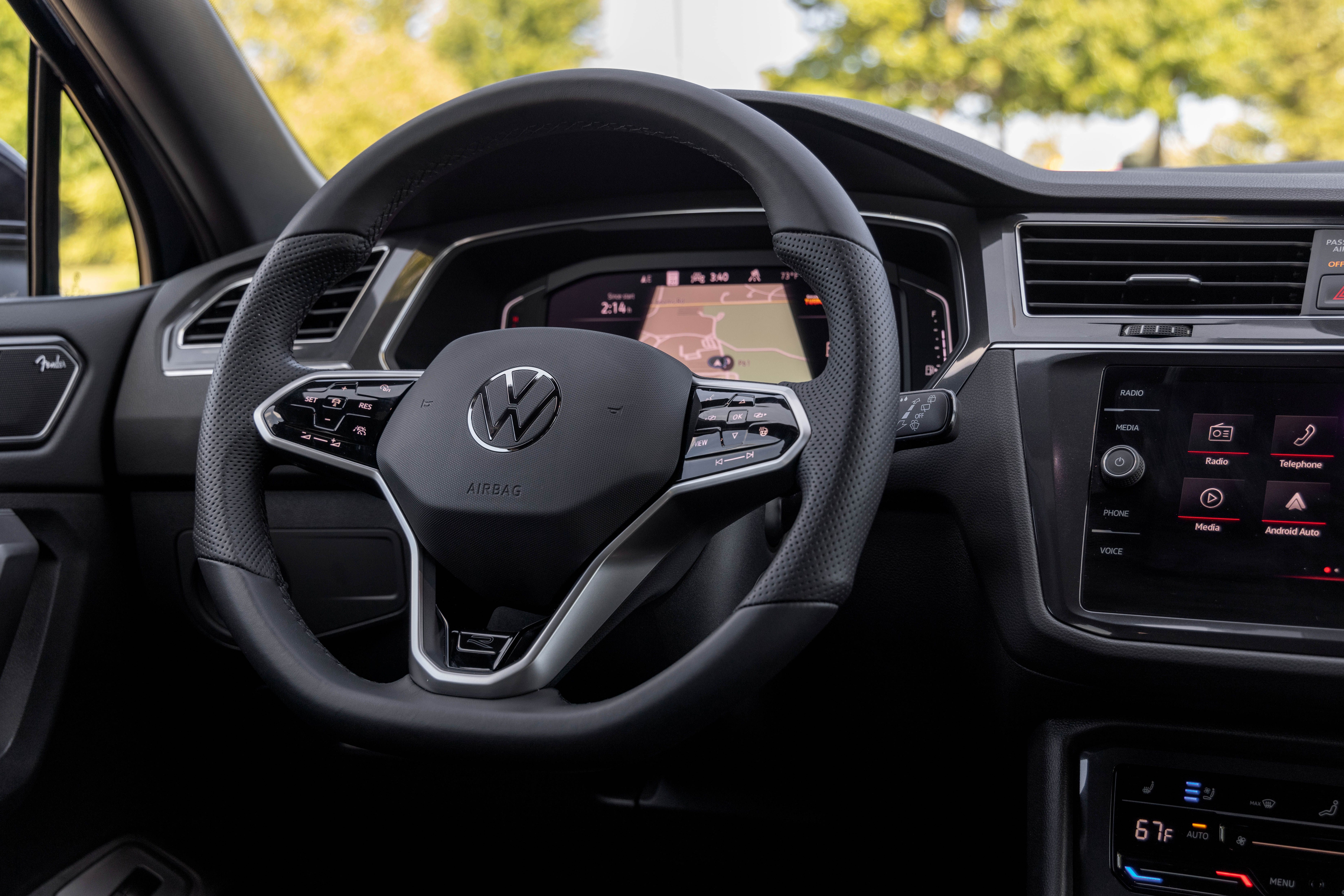 Volkswagen Patent Aims to Remove Buttons in the Worst Possible Way