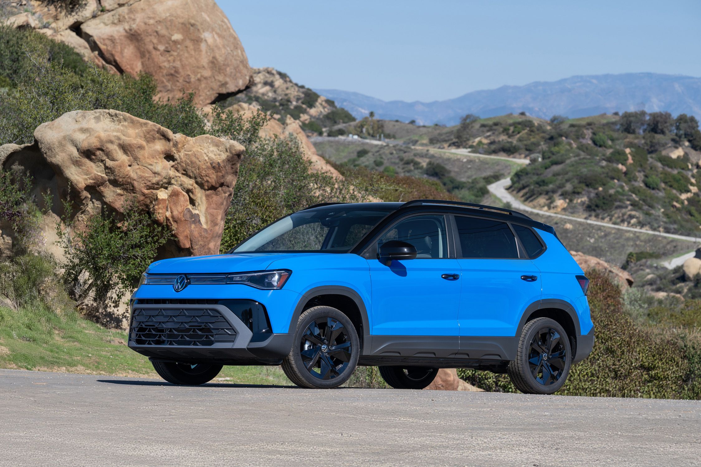 2025 Volkswagen Taos