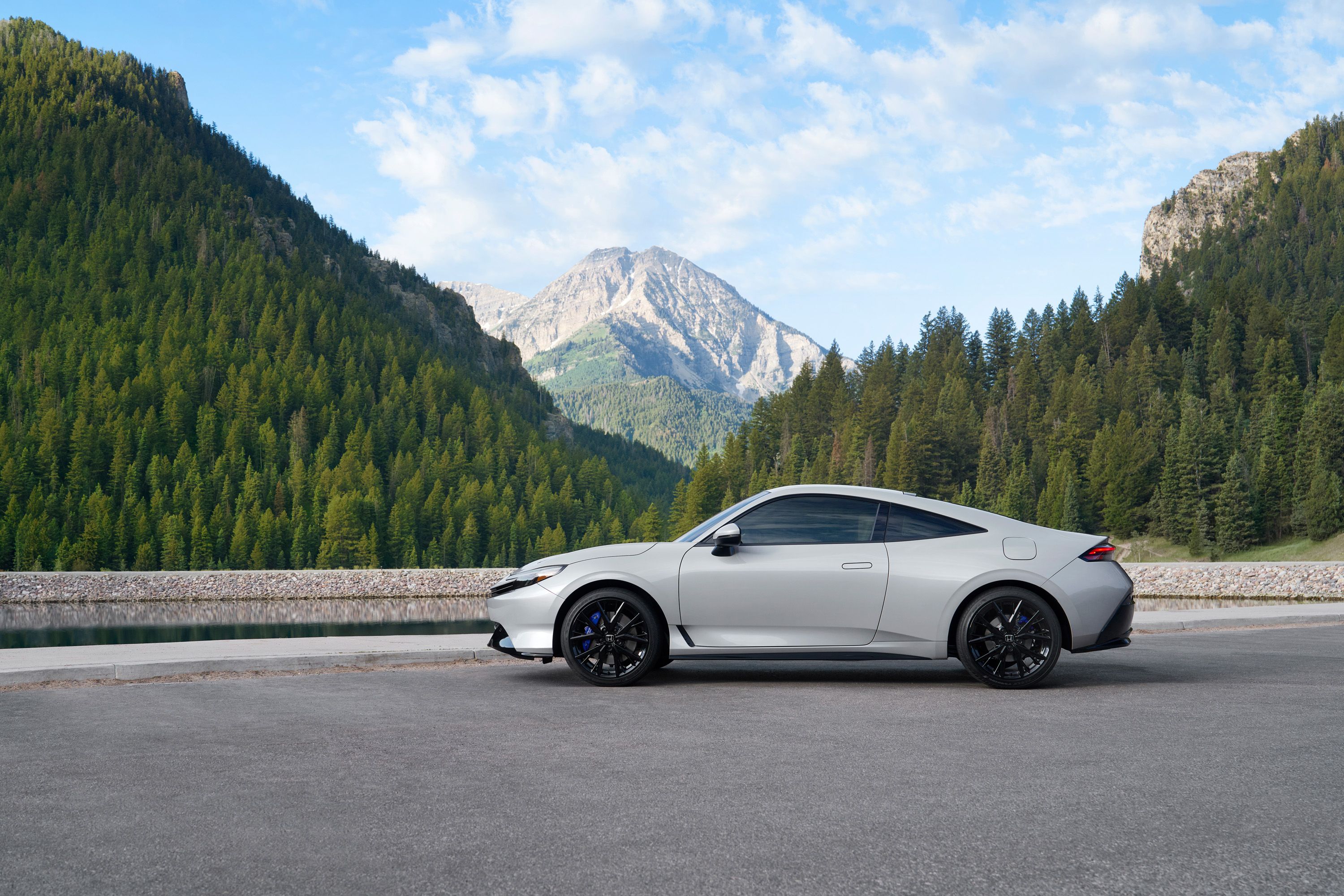 Honda Hybrids: A Field Guide to the Cars and SUVs in the Lineup
