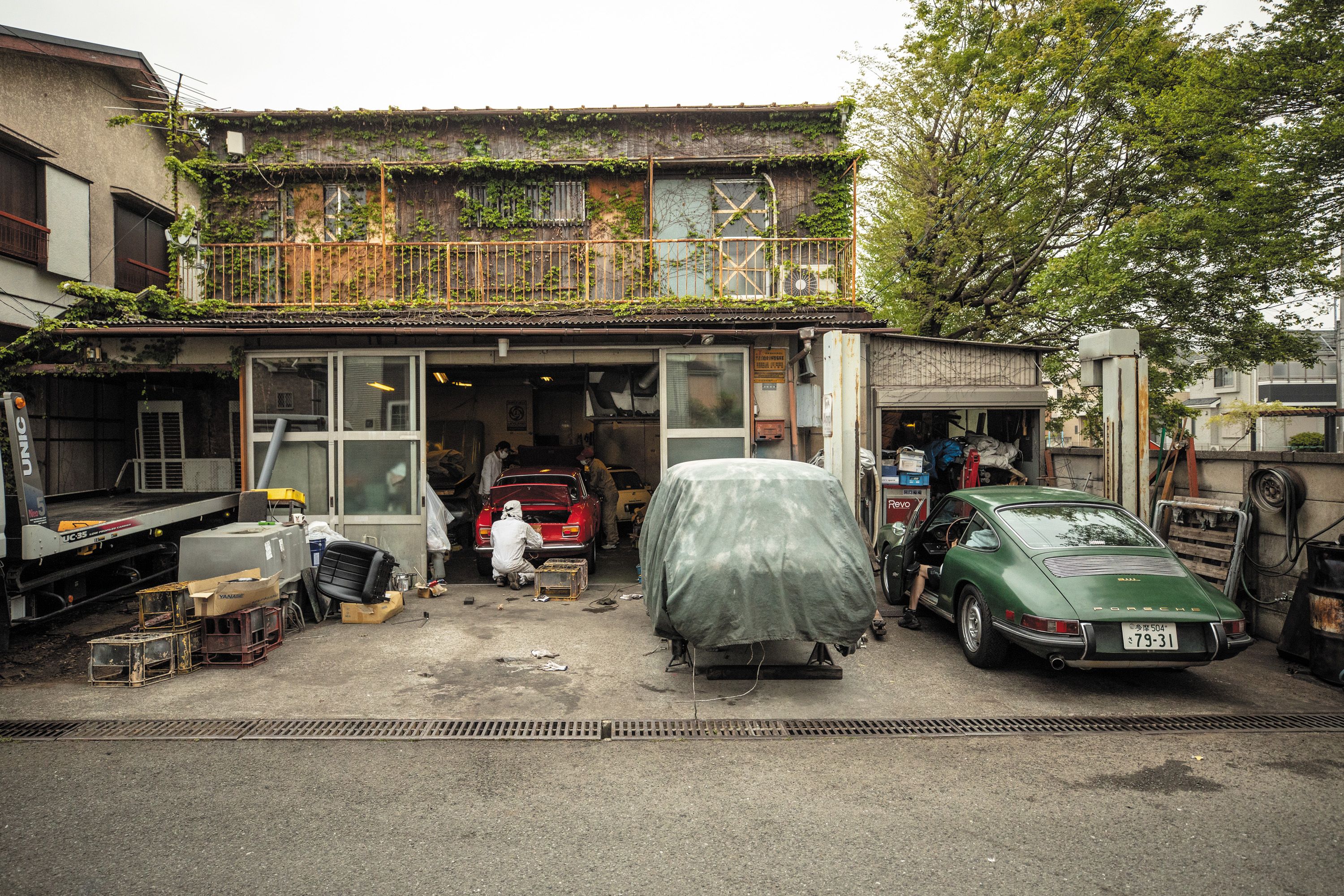 Now Streaming: ‘One of One,’ the Story of a Tokyo Exotic-Car Repair Shop