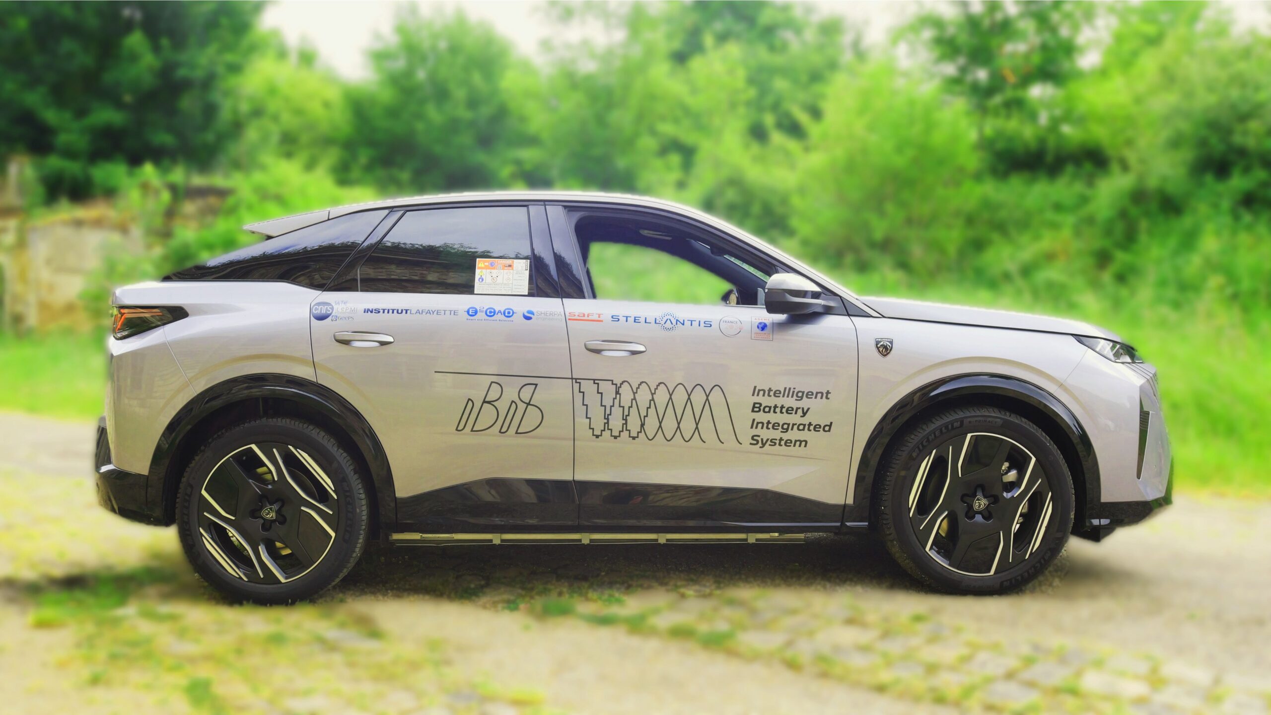 Stellantis Tests New EV Battery That Eliminates Separate Charger and Inverter