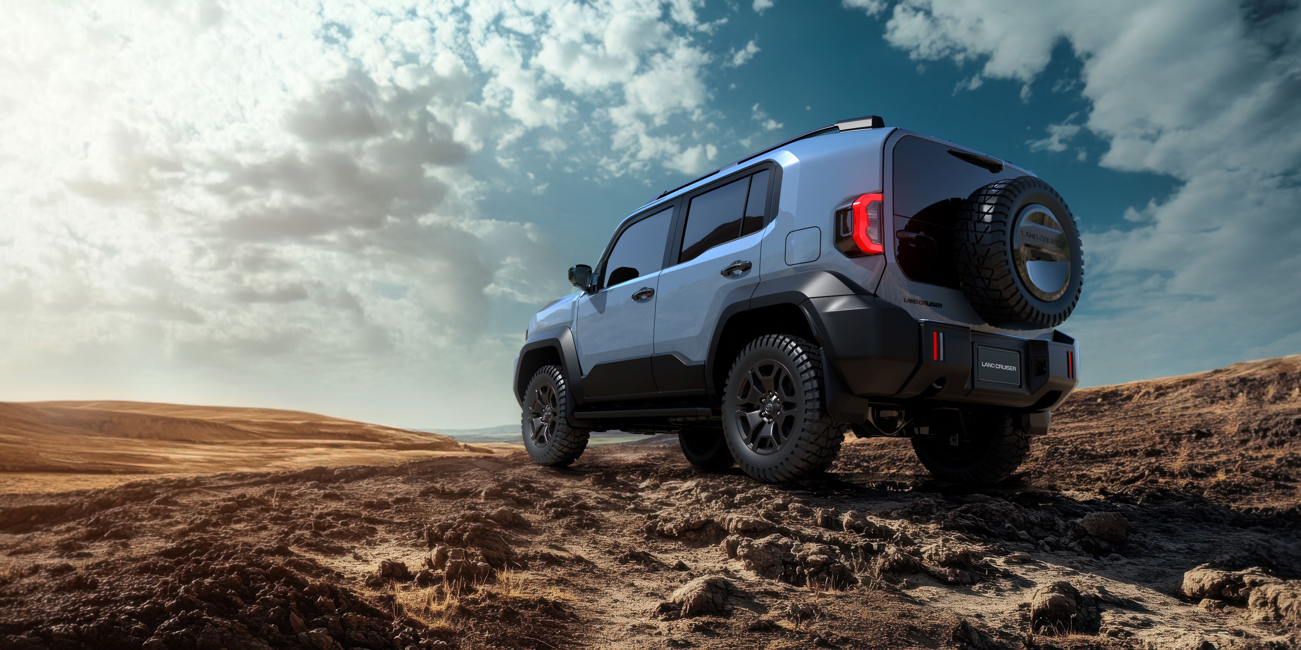 View Photos of the Toyota Land Cruiser FJ