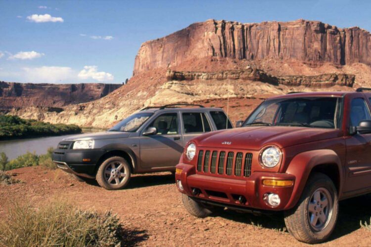 View Photos of the 2002 Jeep Liberty vs Land Rover Freelander
