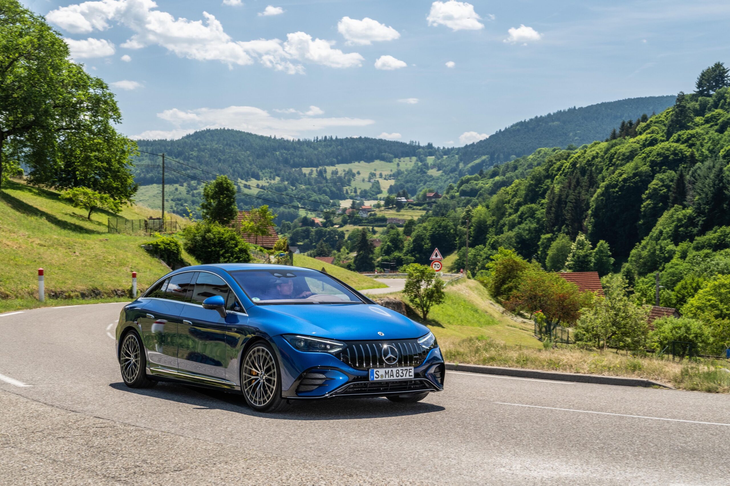 2026 Mercedes-AMG EQE53