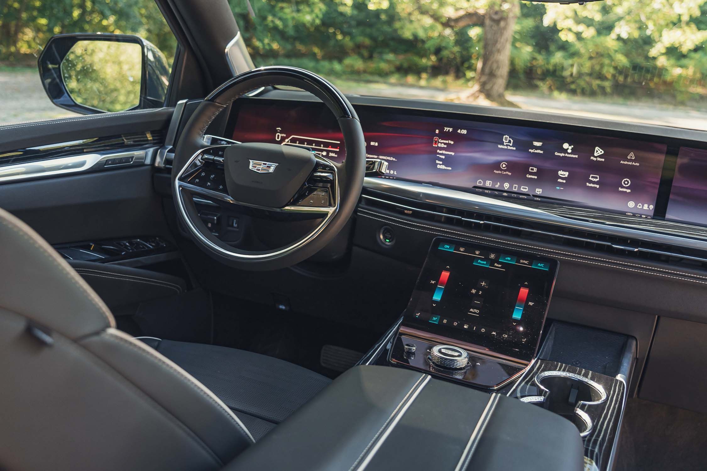 View Interior Photos of the 2025 Cadillac Escalade