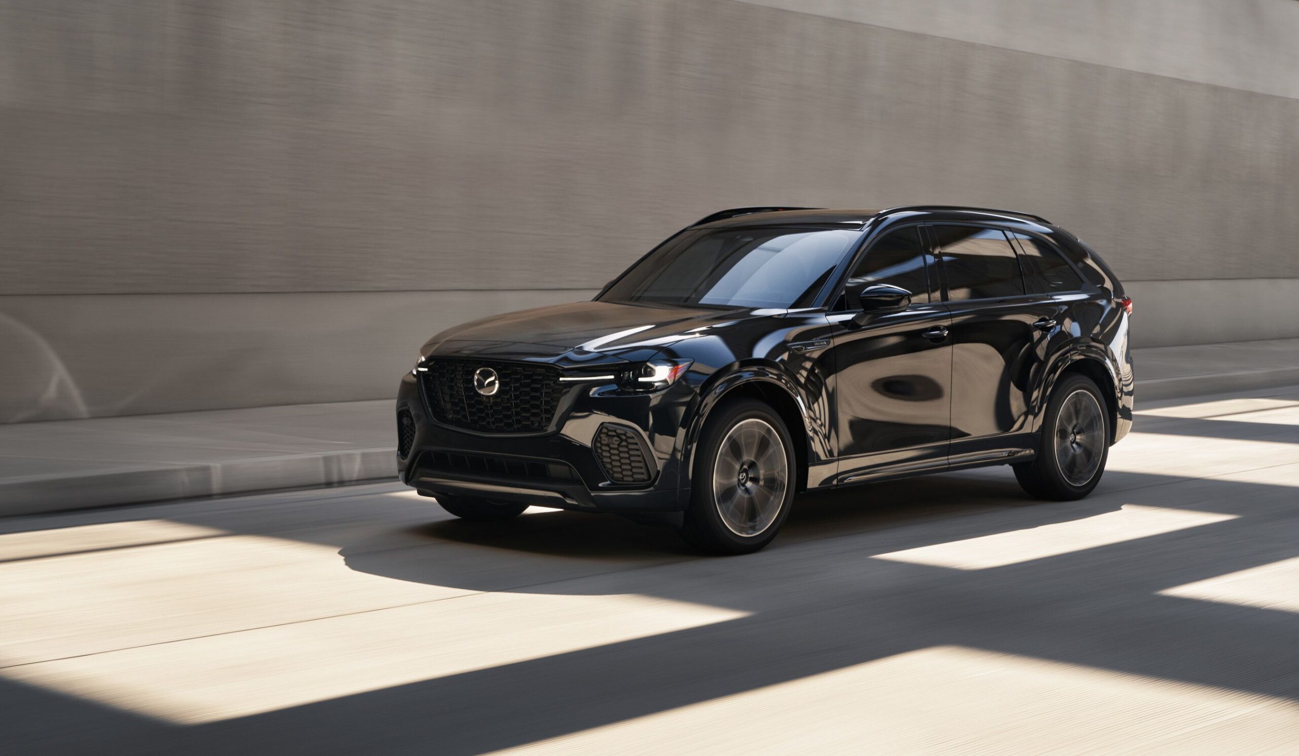 2026 Mazda CX-70 Hybrid Costs $10,000 Less Than Last Year