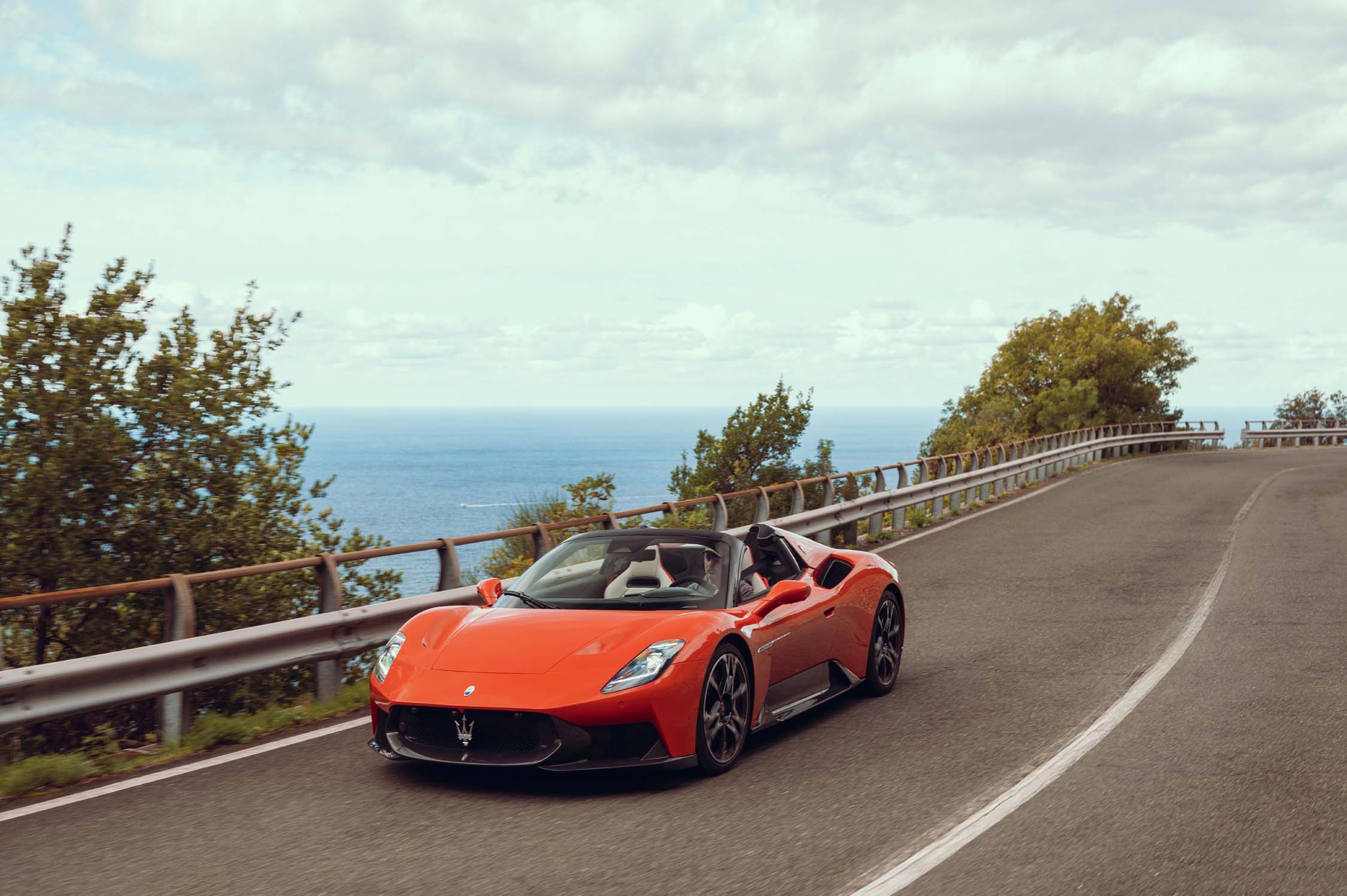 View Exterior Photos of the 2026 Maserati MCPura Cielo