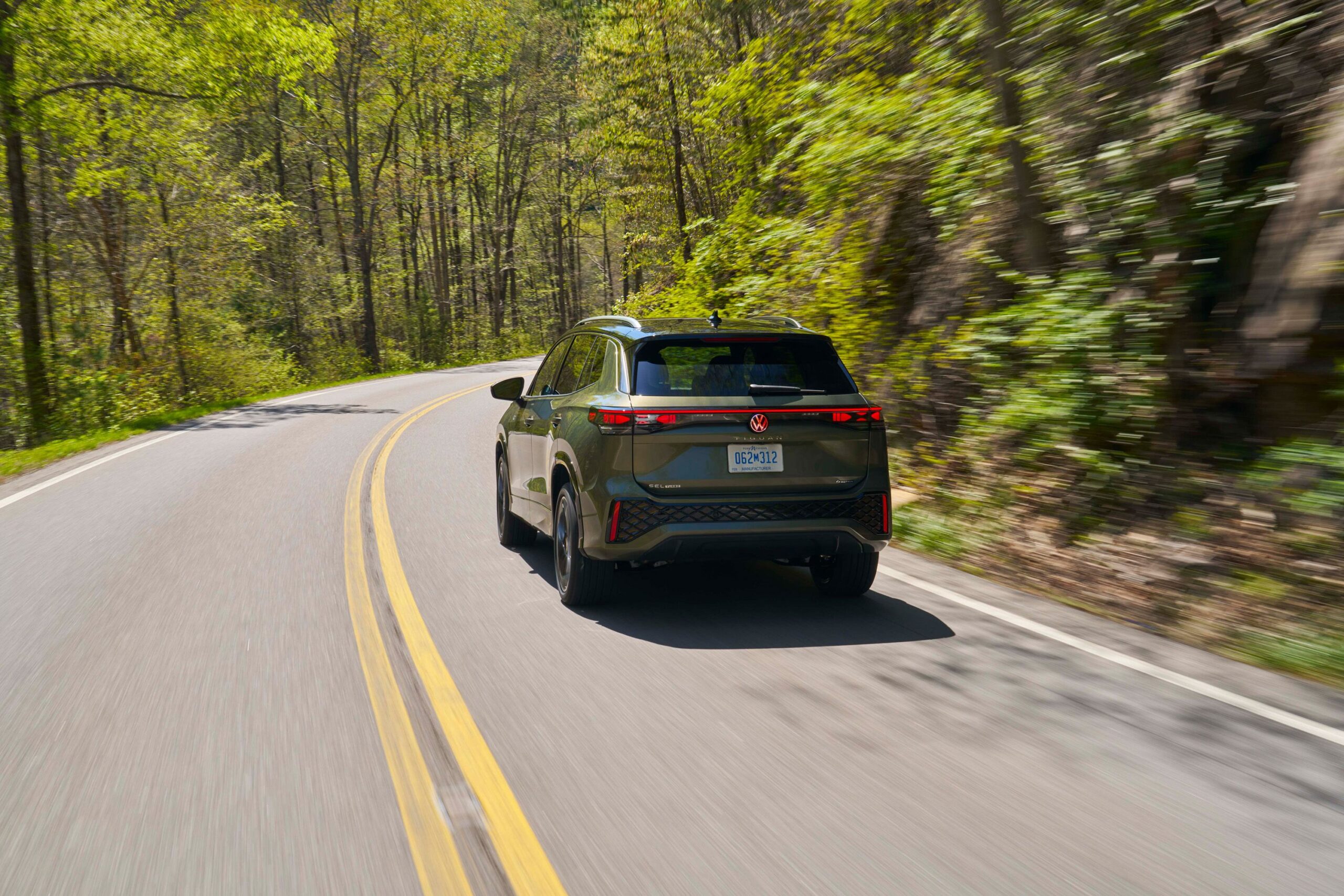 Tested: 2026 Volkswagen Tiguan SEL R-Line Turbo Is the One to Get