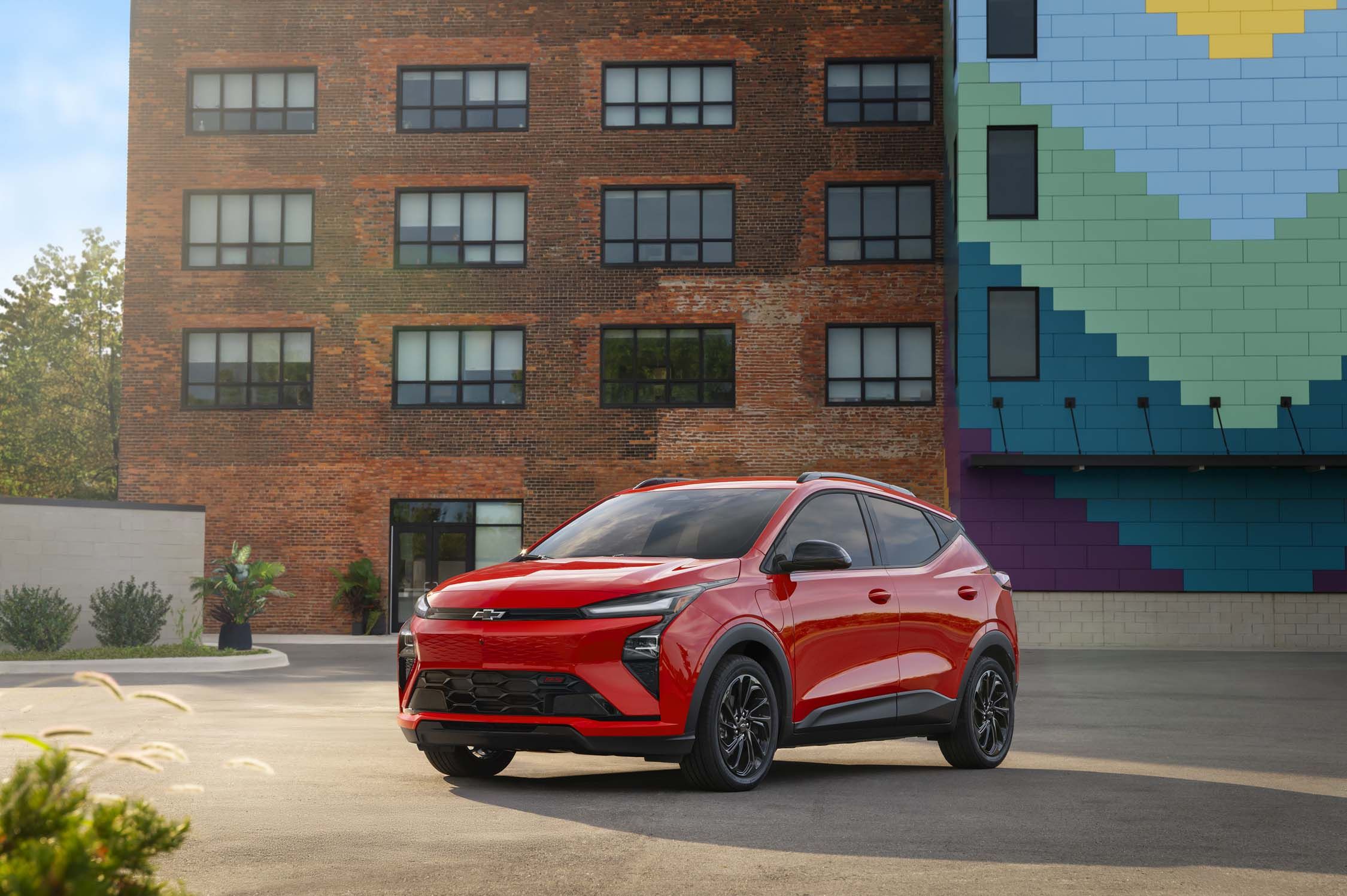 The 2027 Chevy Bolt Will Stay in Production for Just 18 Months