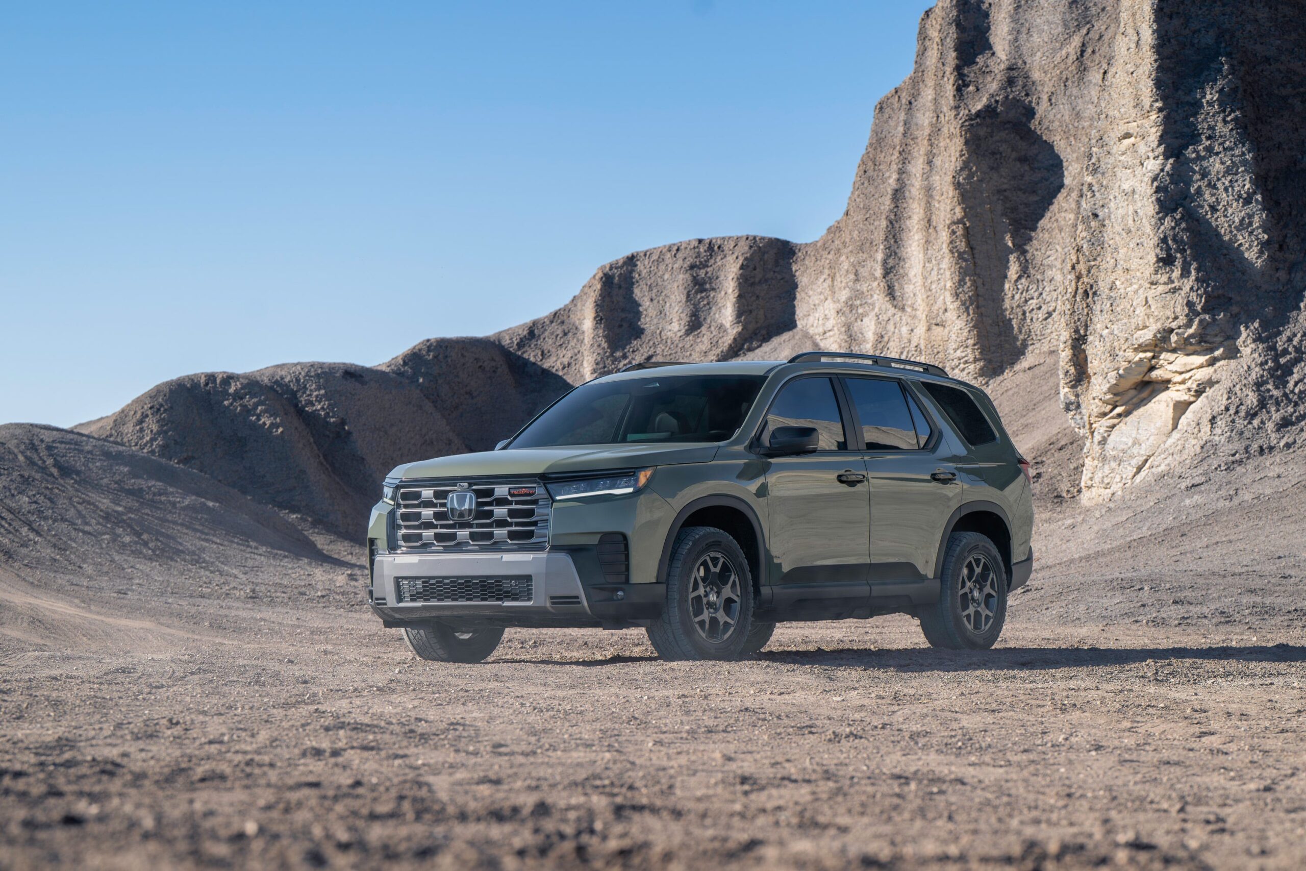 2026 Honda Pilot Sports a Revised Face and Bigger Screens
