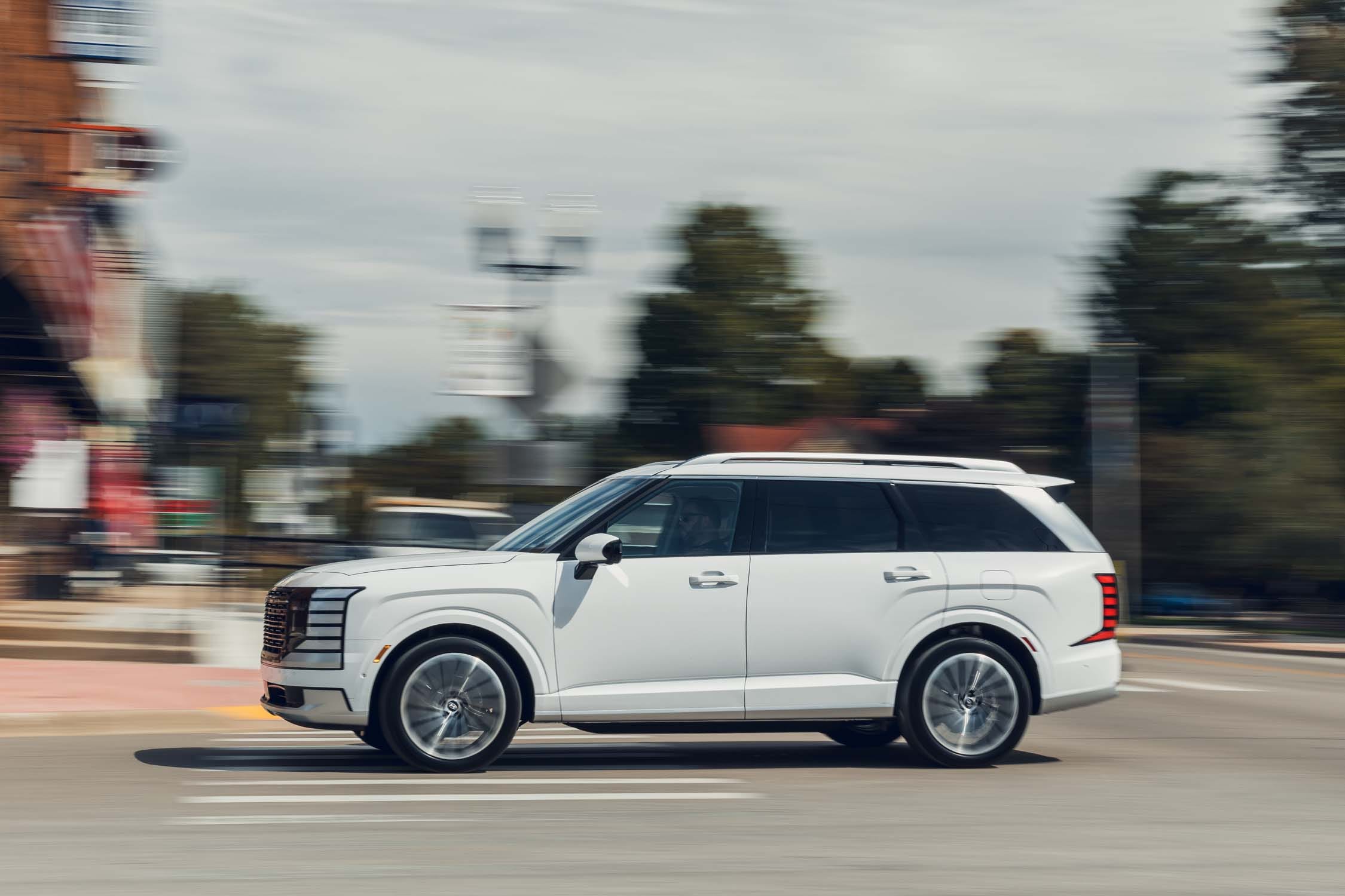 Tested: 2026 Hyundai Palisade Hybrid Adds Power and Parsimony