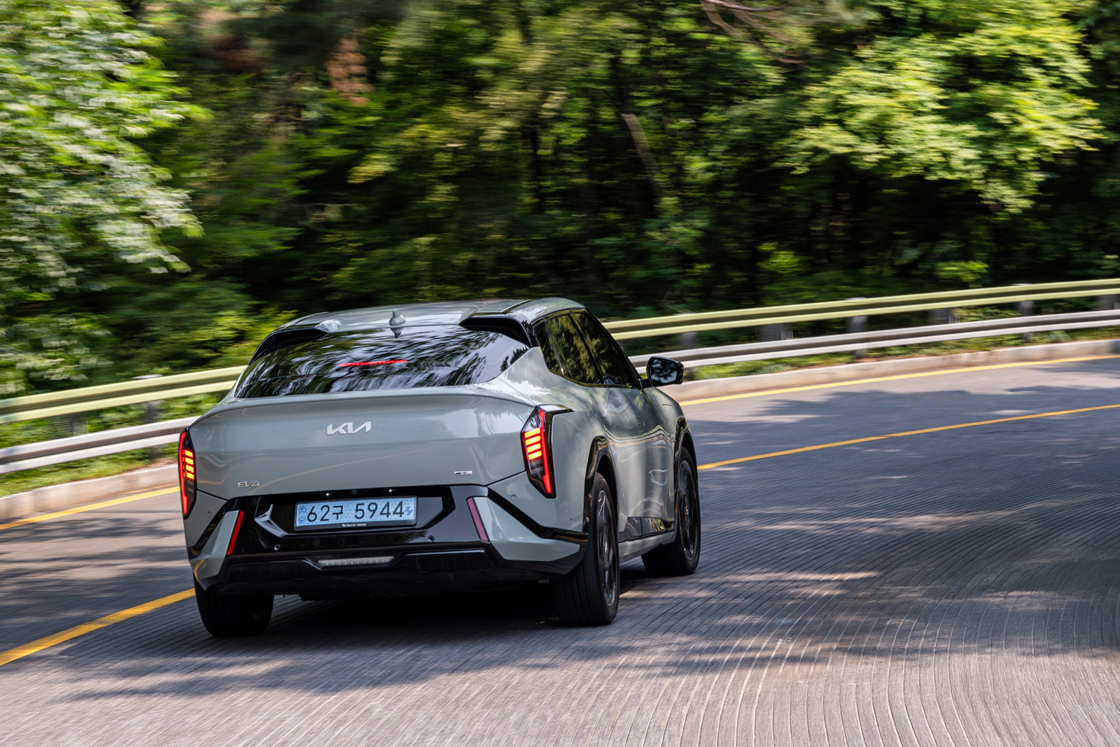 Tariff Turmoil Keeps Kia’s U.S. EV Lineup from Expanding—At Least for Now