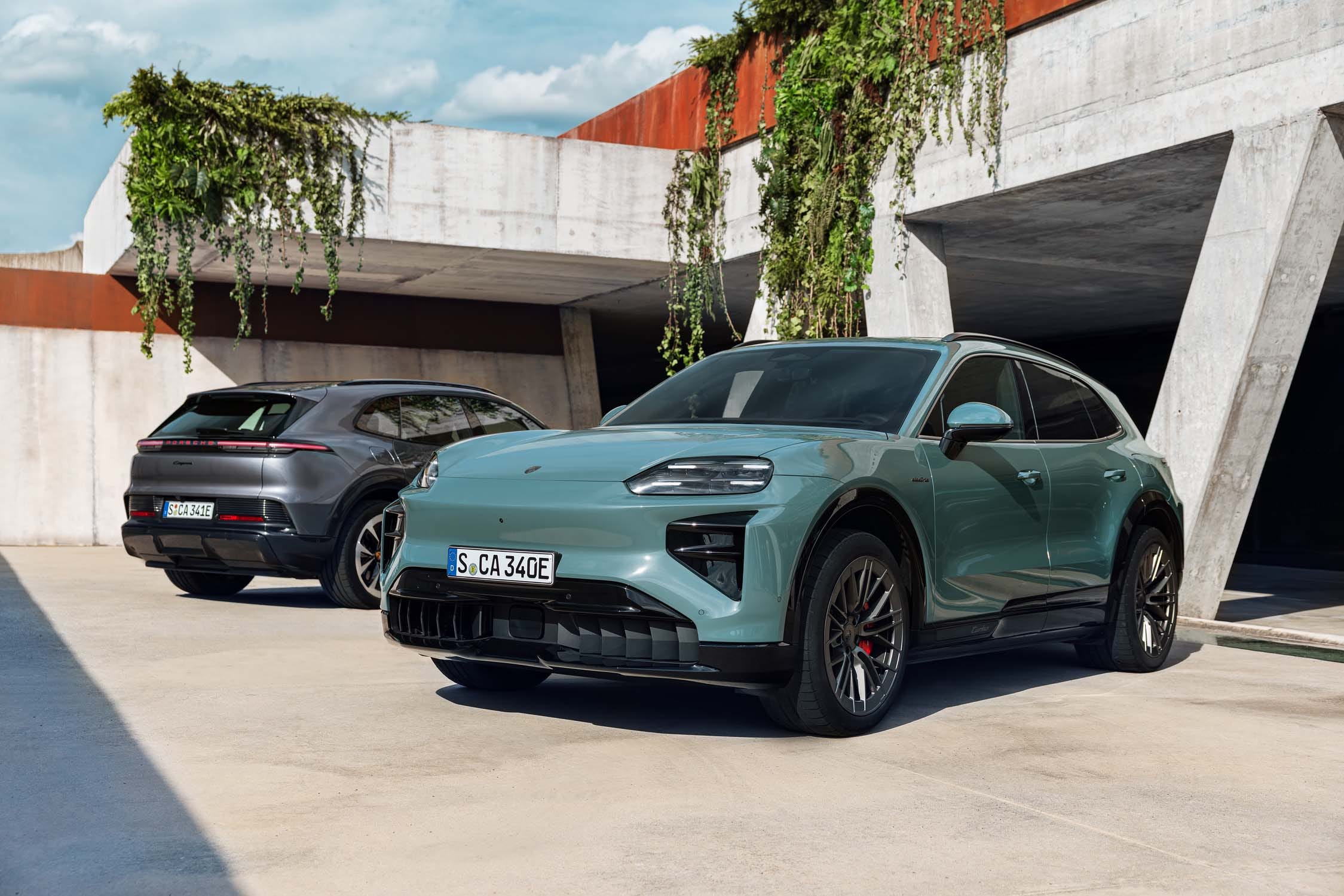 Porsche Reveals 2026 Cayenne Electric with 1139-HP Turbo Model