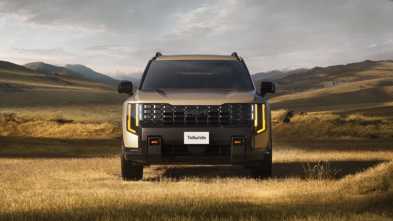 View Photos of the 2027 Kia Telluride X-Pro