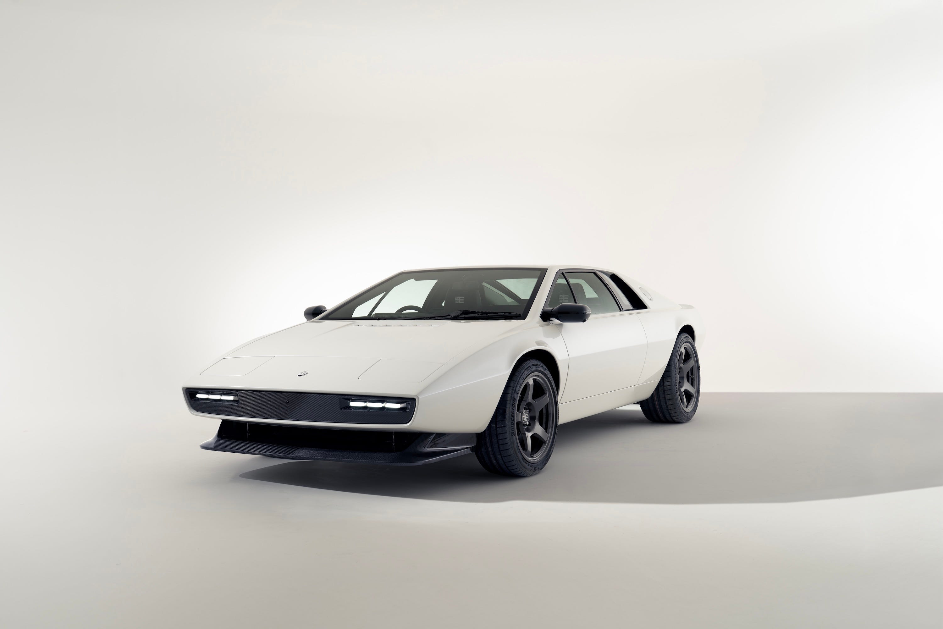 The Lotus Esprit Has Been Turned into a Restomod That Looks Rad