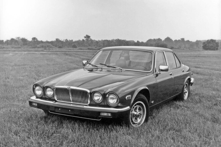 View Photos of the 1981 Jaguar XJ6