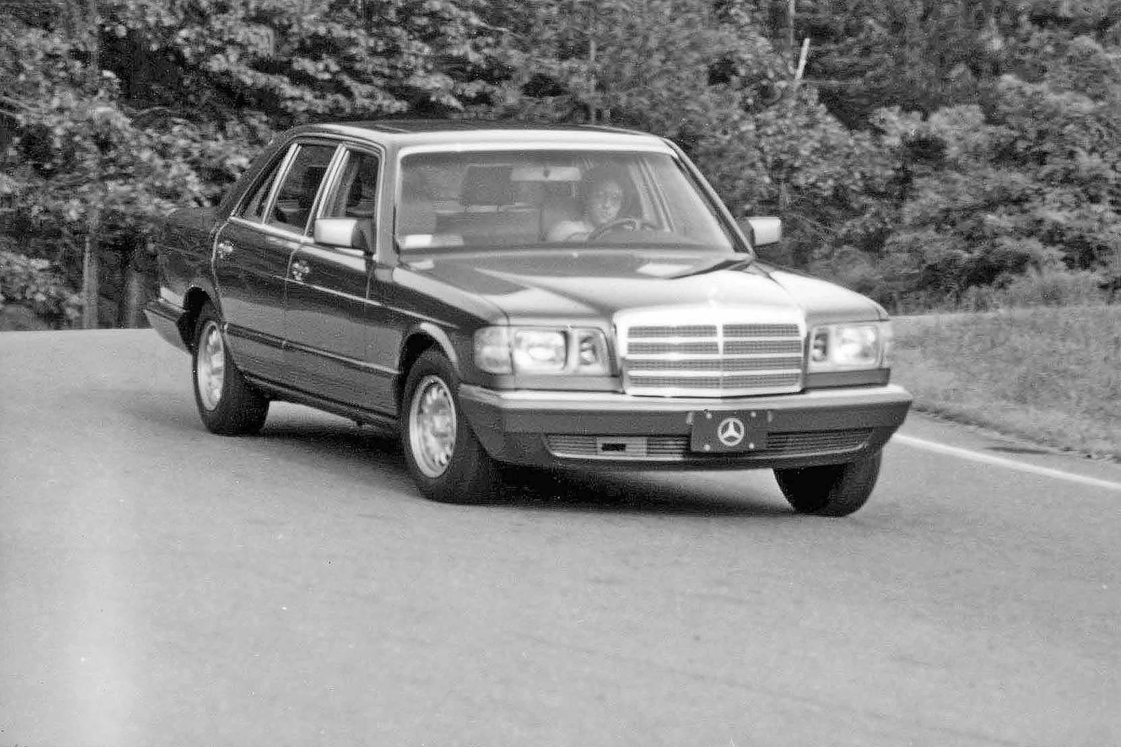 View Photos of the 1984 Mercedes-Benz 500SEL