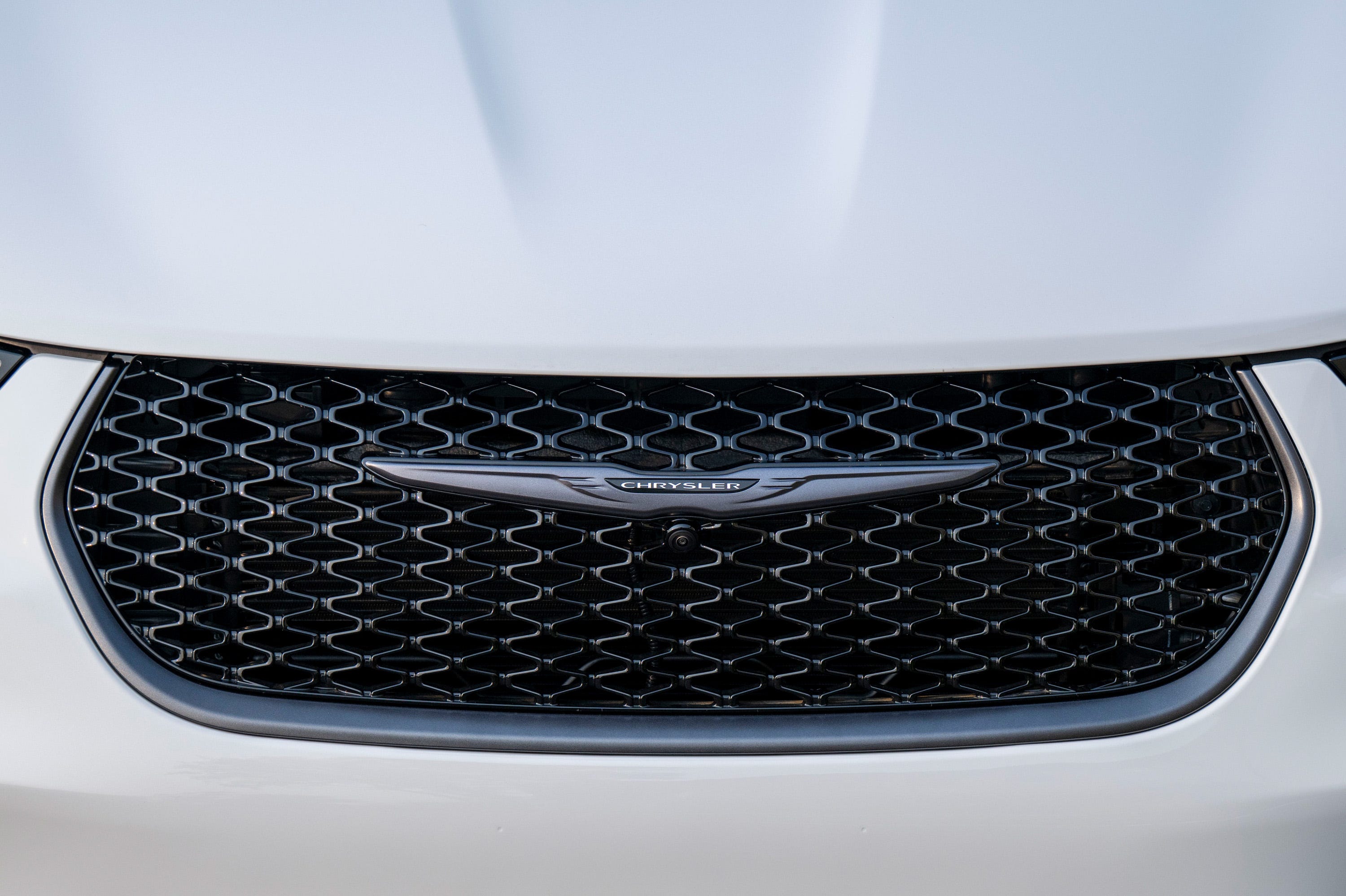 This Is the Hellcat-Powered Chrysler Pacifica That SRT Should’ve Built