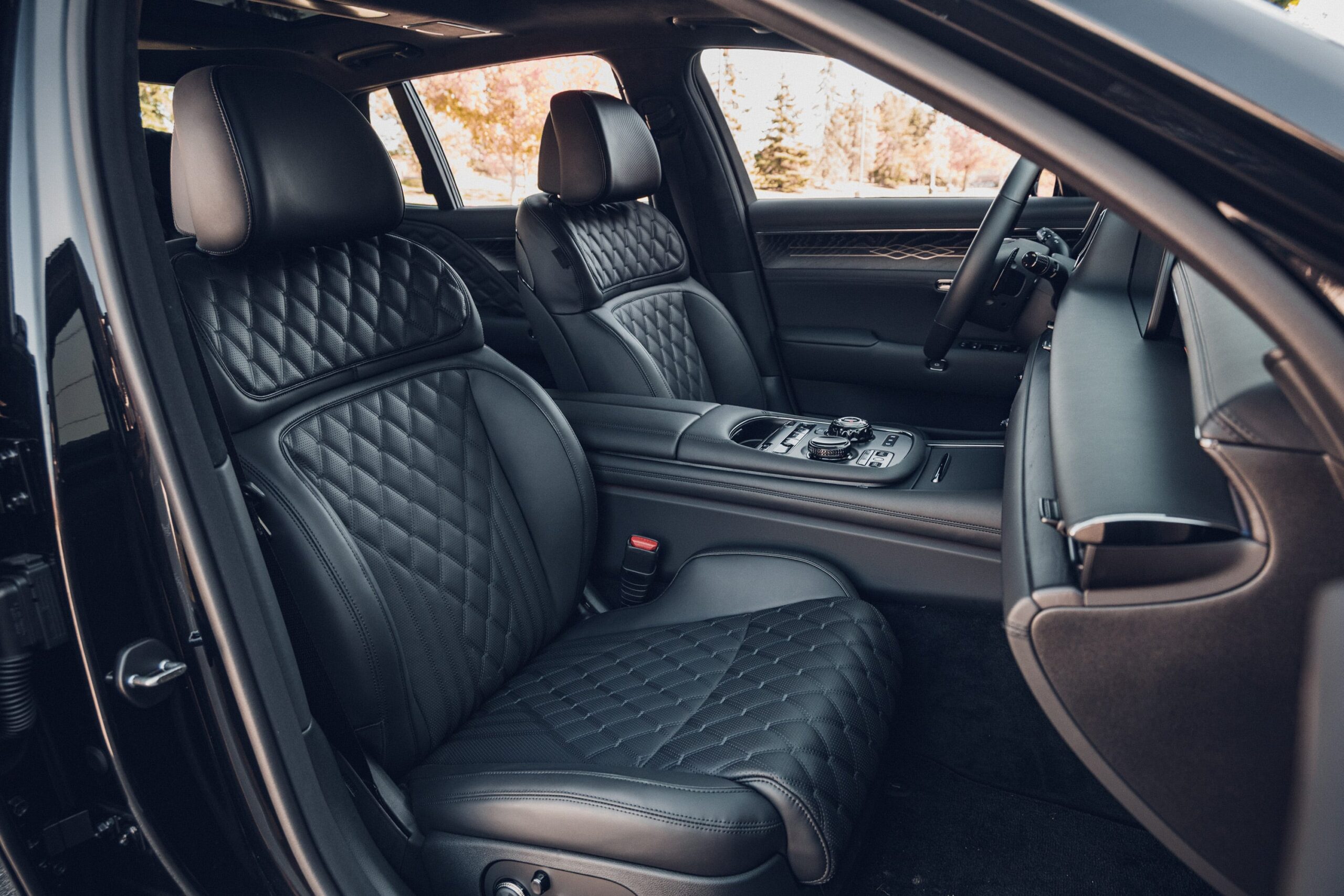 View Interior Photos of the 2026 Genesis G90