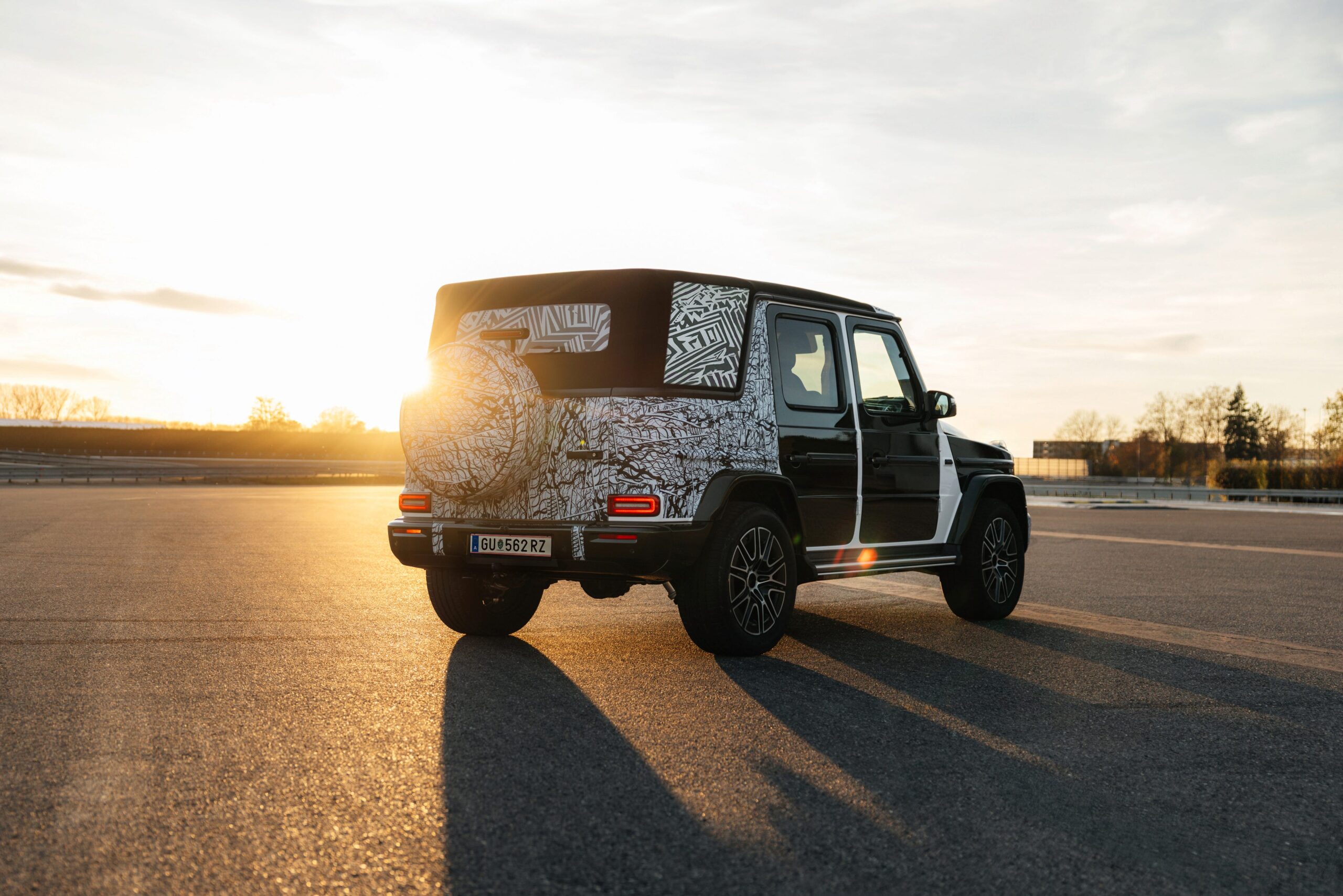 Mercedes-Benz Shows First Images of the New G-Class Cabriolet Testing