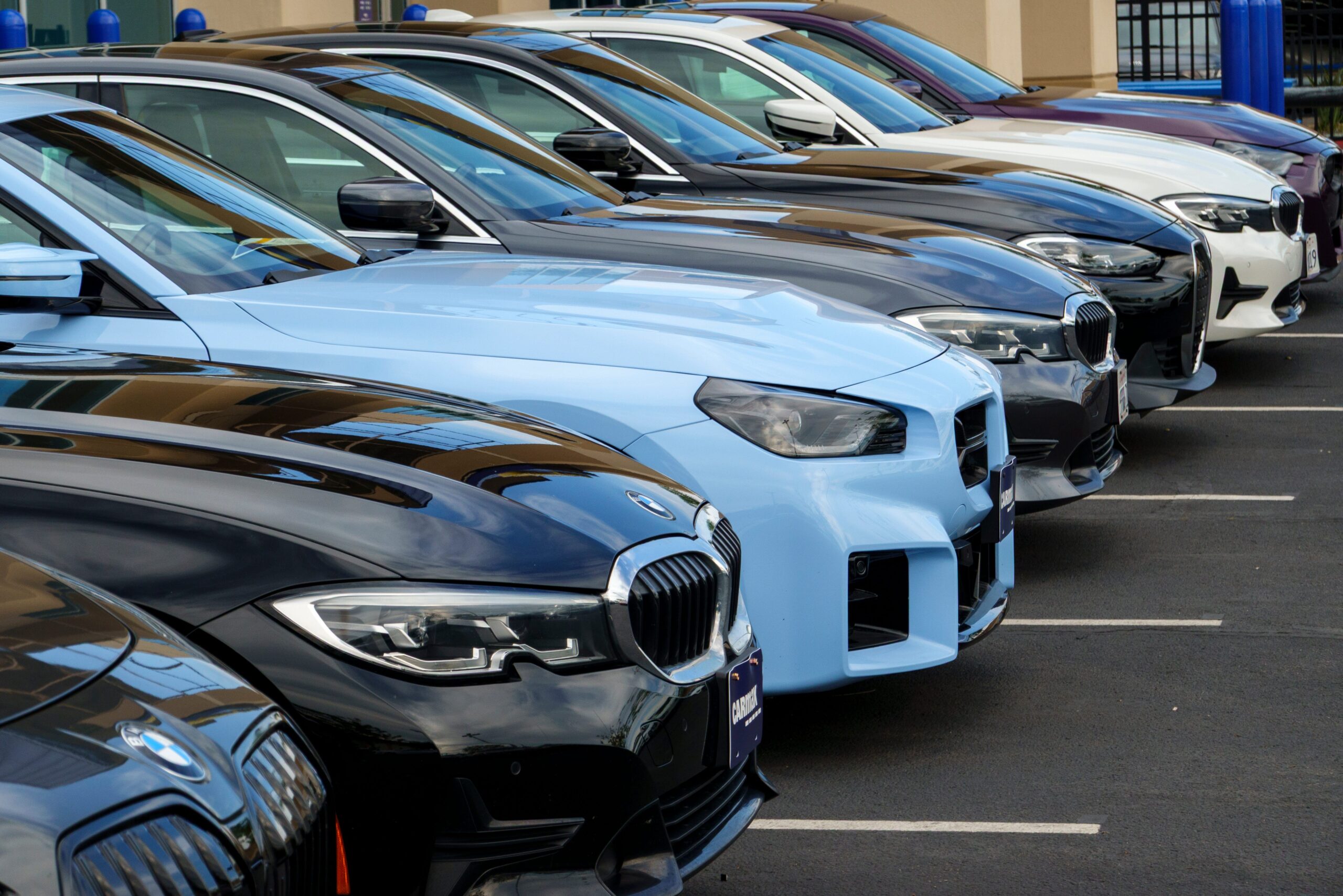 Pros and Cons of Buying a Certified Pre-Owned Vehicle