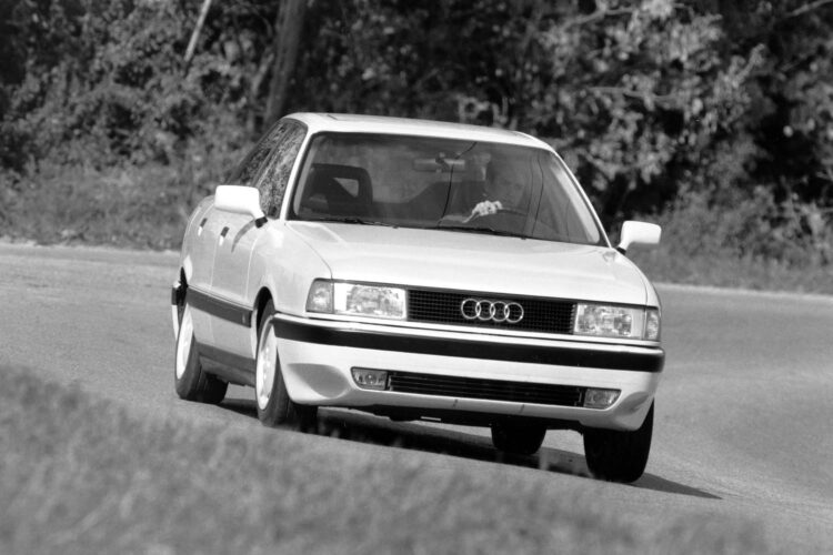 View Photos of the 1988 Audi 90