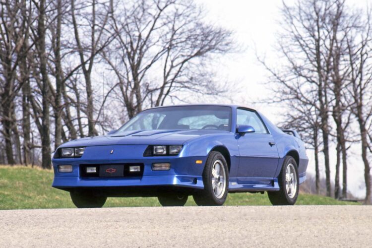 1991 Chevrolet Camaro Z28 Test: New Body, Old Everything Else