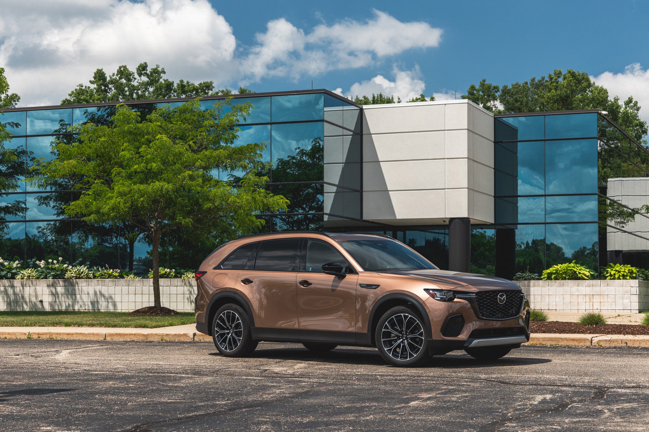2027 Mazda CX-70 Hybrid