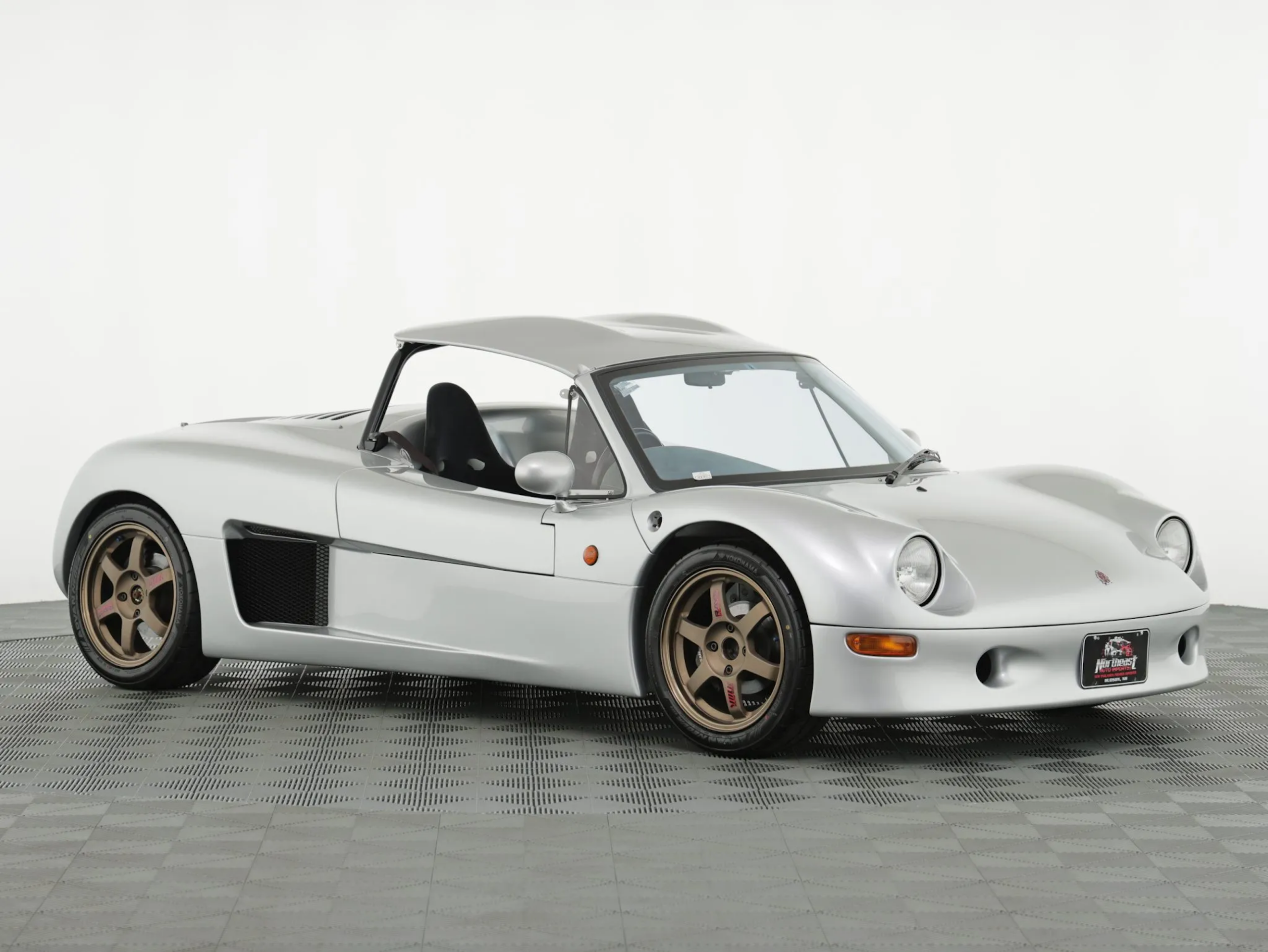 This Unusual, Little-Known Japanese Car Can Now Be Imported to the U.S.