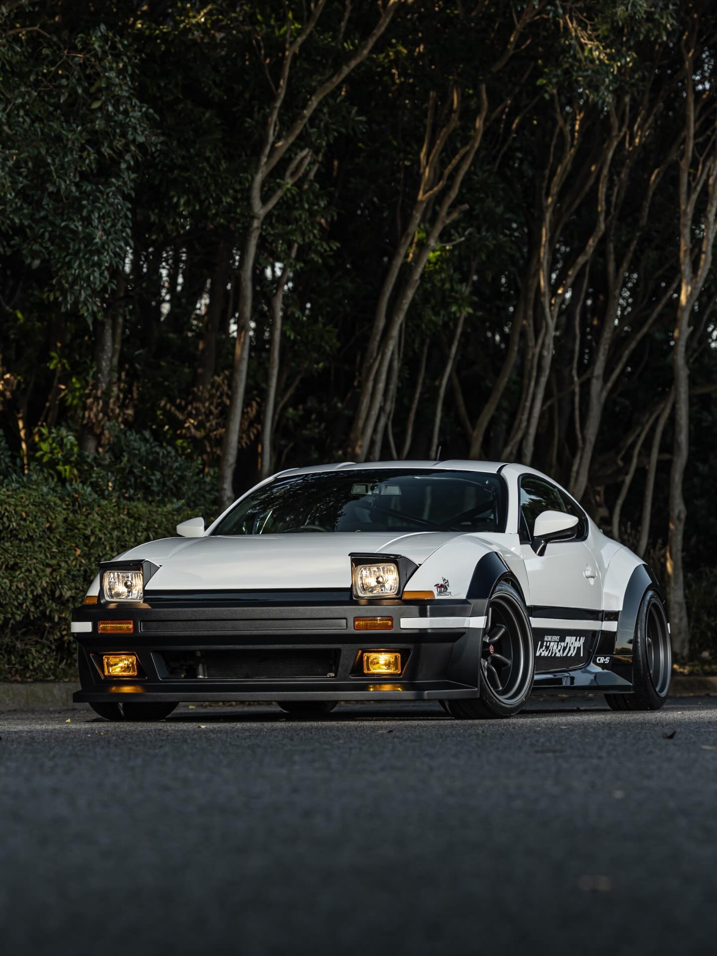 This New Body Kit Gives the Toyota GR86 Retro Pop-up Headlights