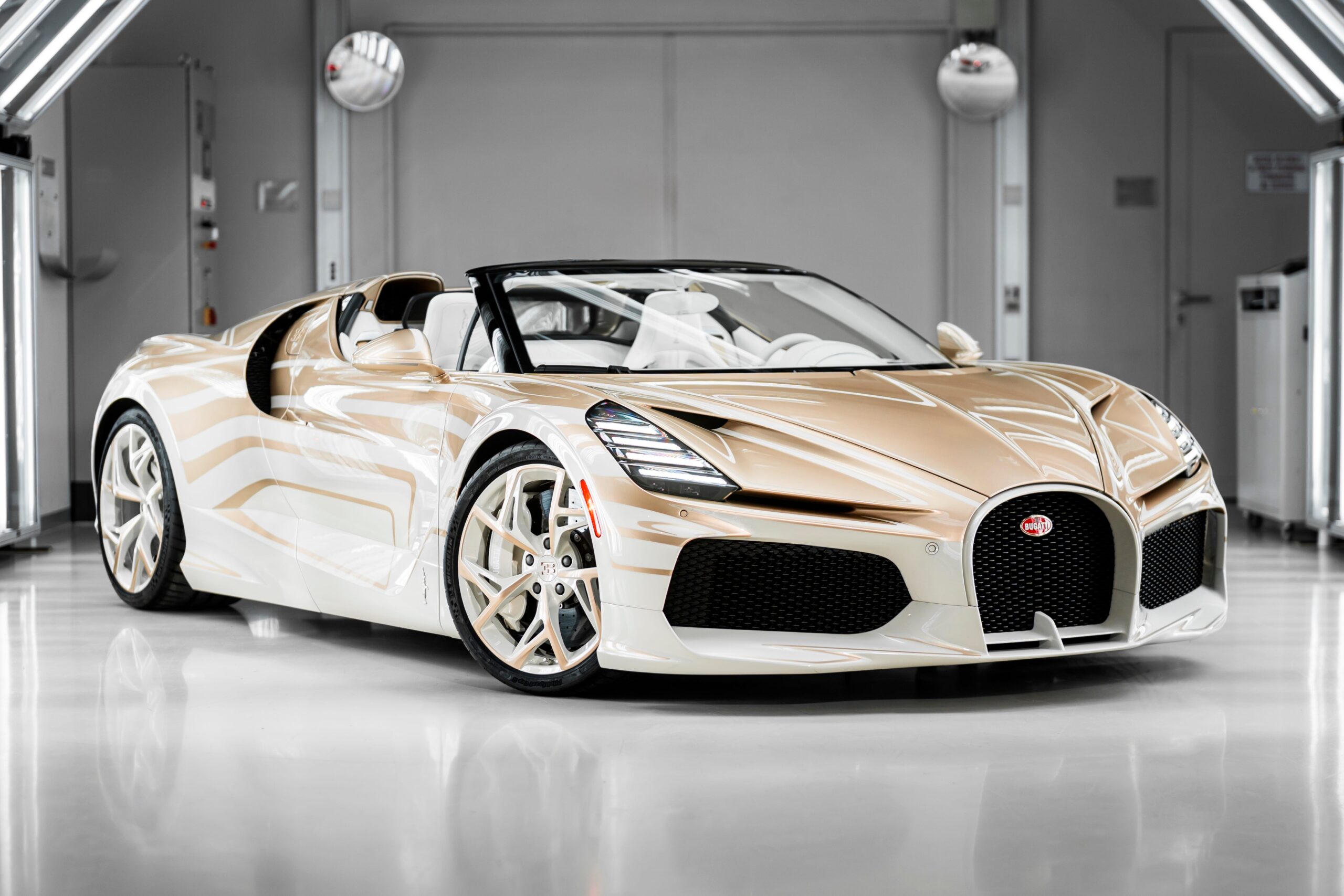 This One-Off Bugatti Mistral Boasts a Drool-Worthy Paint Job