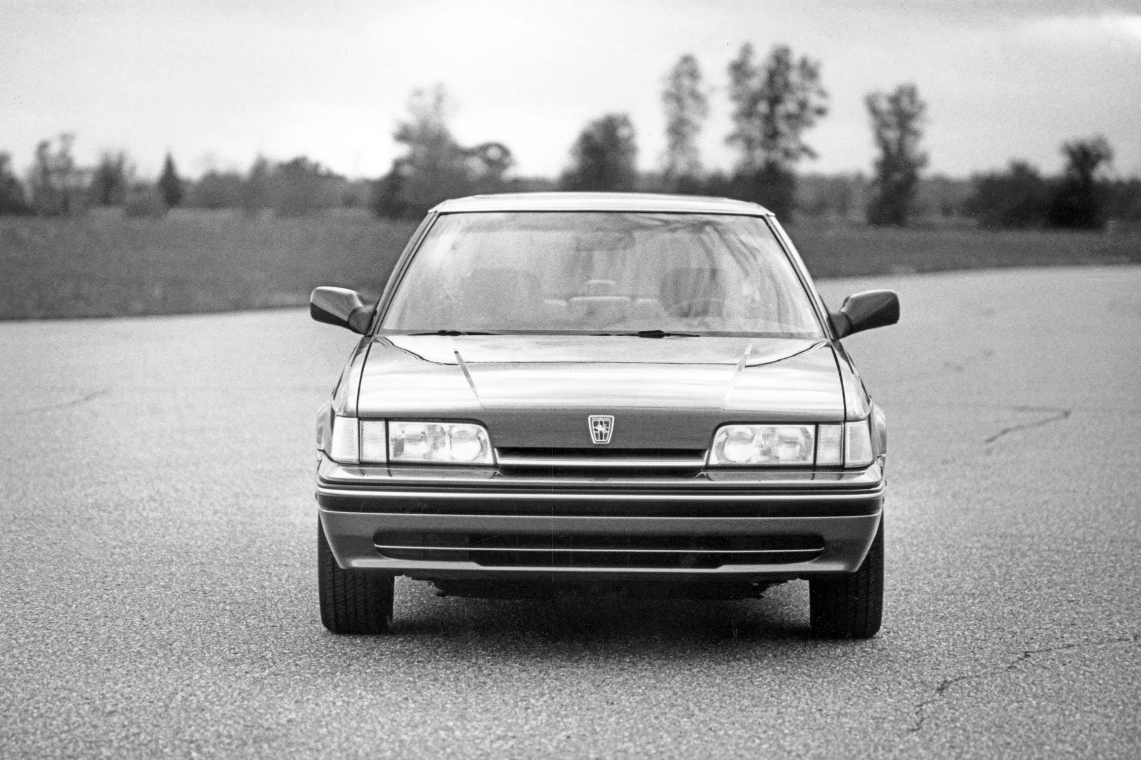 Tested: The Sun Never Sets on the 1987 Sterling 825SL