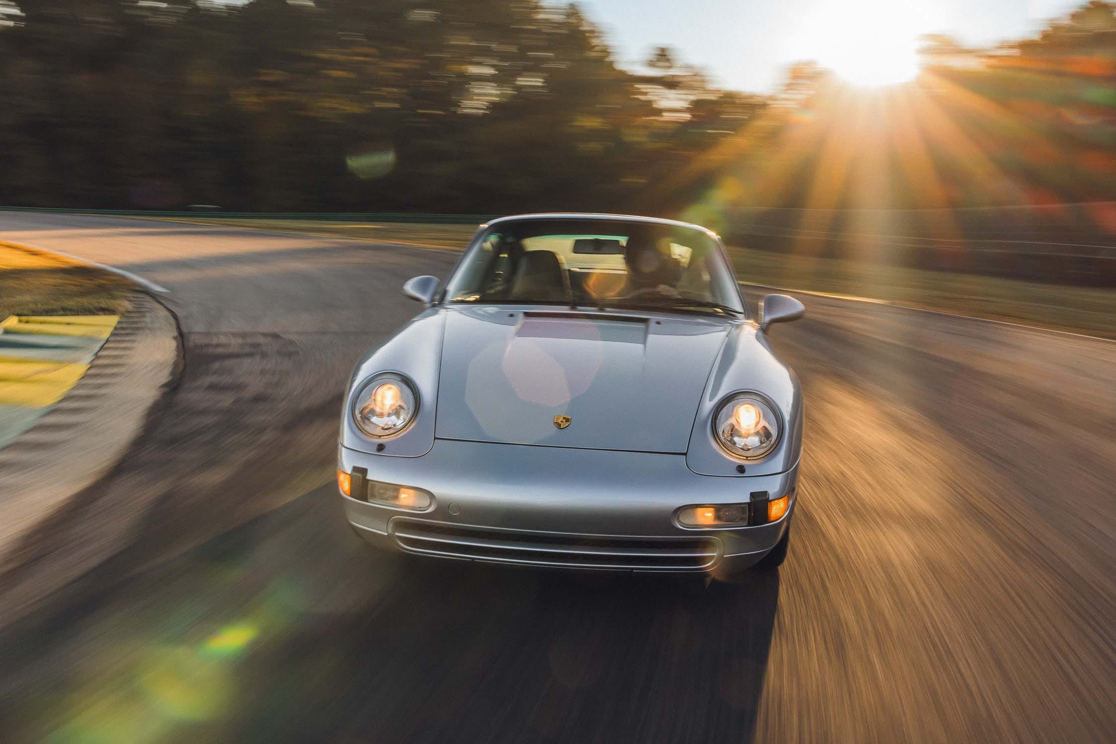 1995 Porsche 911 Carrera at Lightning Lap 2026