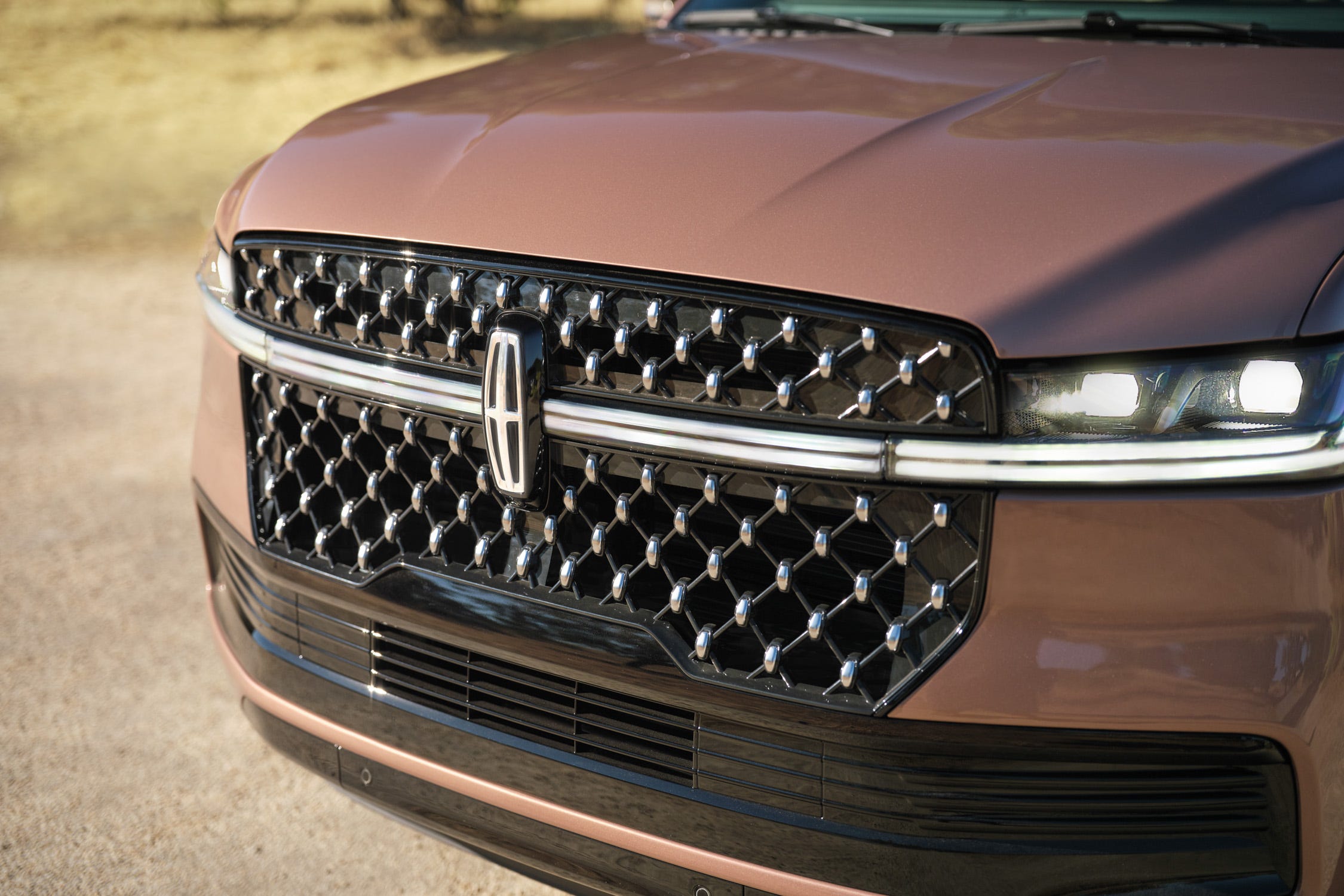 Lincoln Reportedly Developing Bronco-Based Mercedes G-Wagen Rival