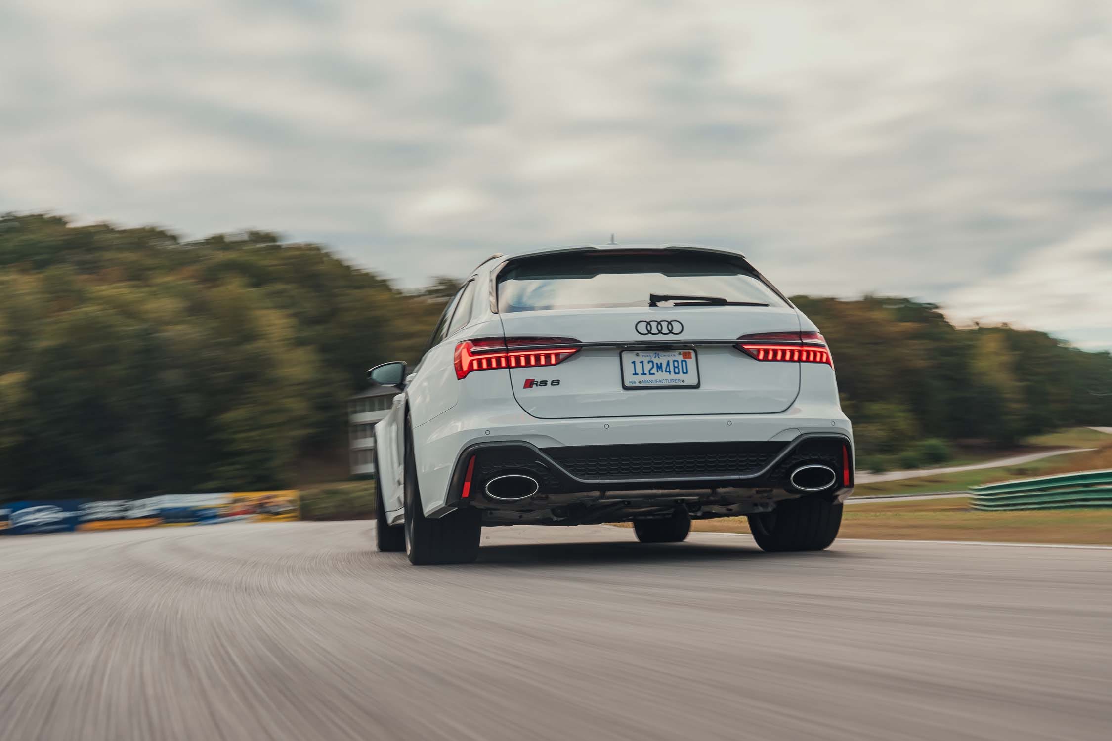 2026 Audi RS6 Avant Performance at Lightning Lap 2026