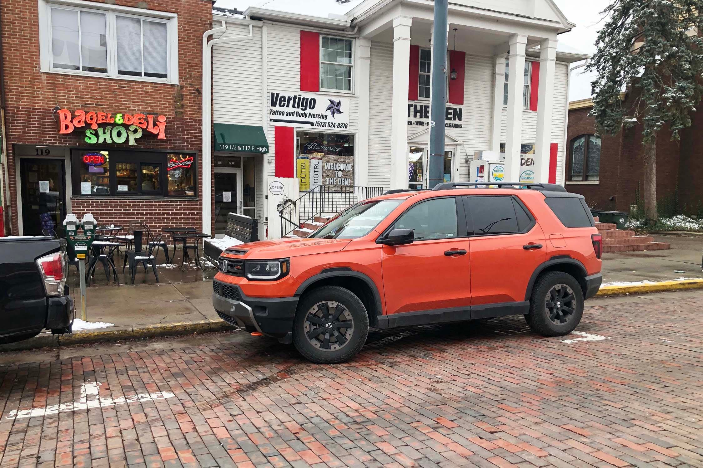 Our Honda Passport TrailSport is a High-Visibility Go-Getter