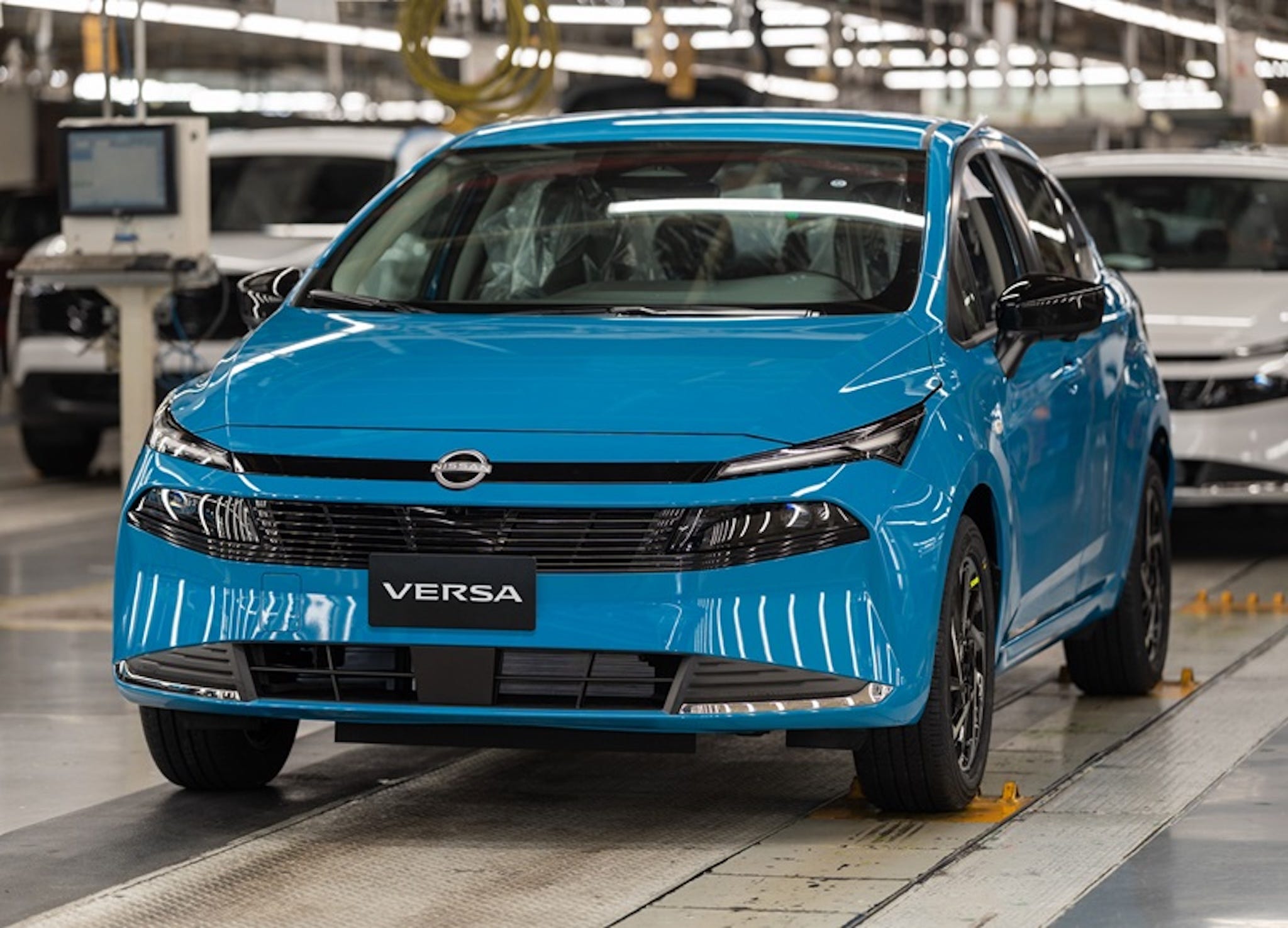 If You Want This Fresh-Faced Nissan Versa, You’ve Got to Go to Mexico