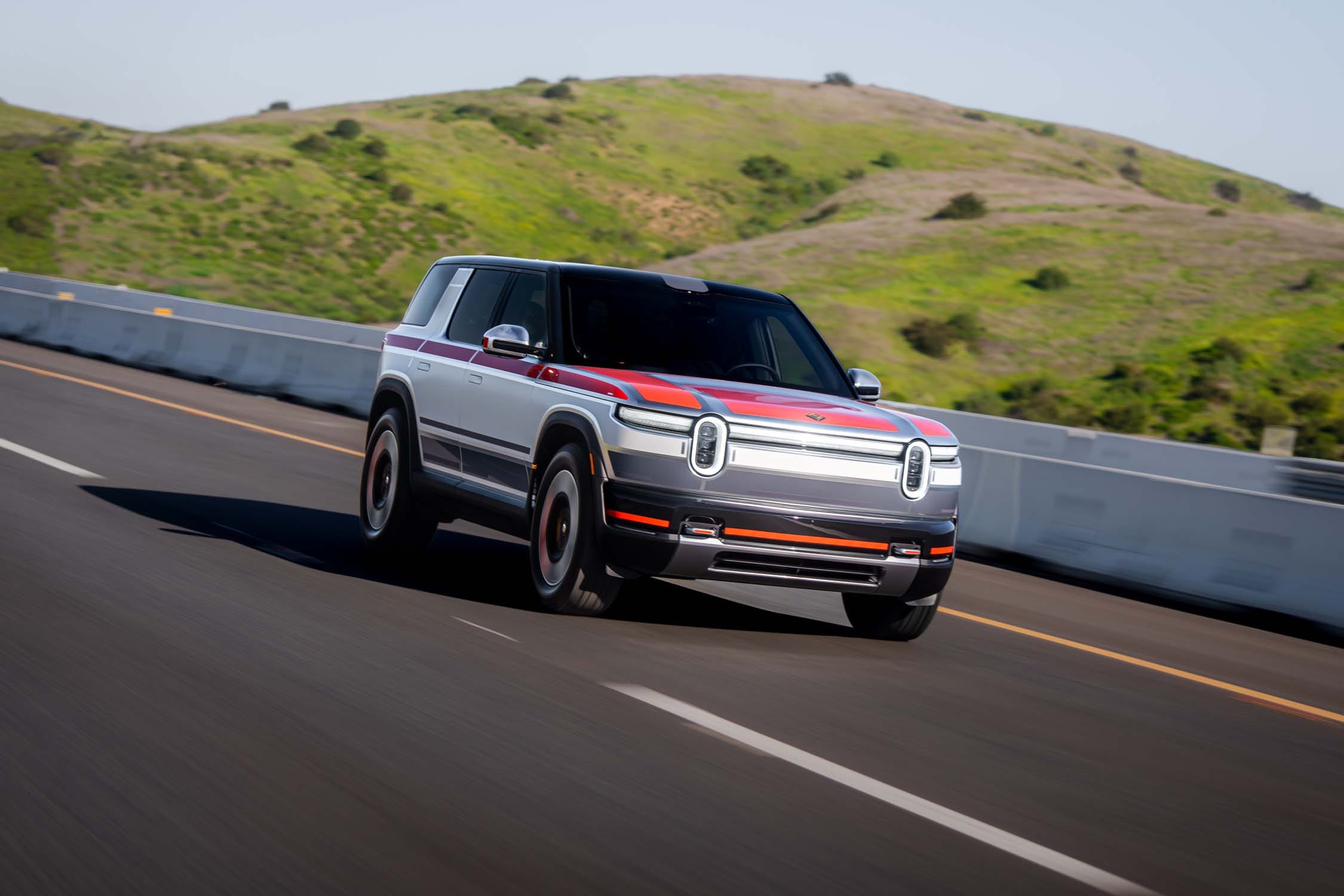 Rivian Aims to Sell 20,000 R2s in 2026 as Production Begins in Q2