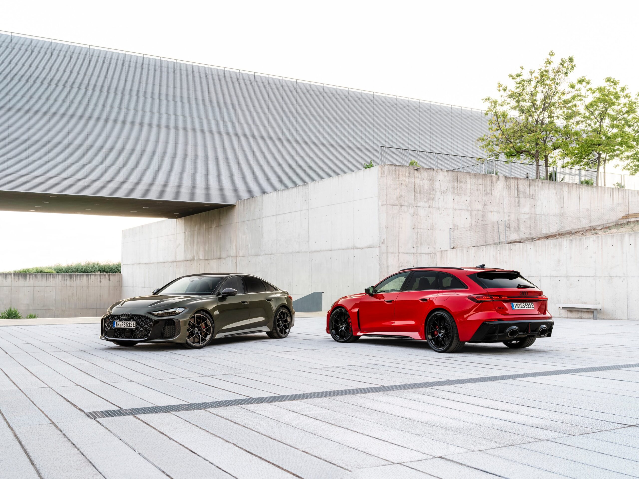 View Exterior and Interior Photos of the 2027 Audi RS5