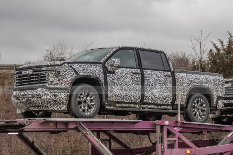 Next-Gen Chevy Silverado Spied Looking Like Leaked Patent Images