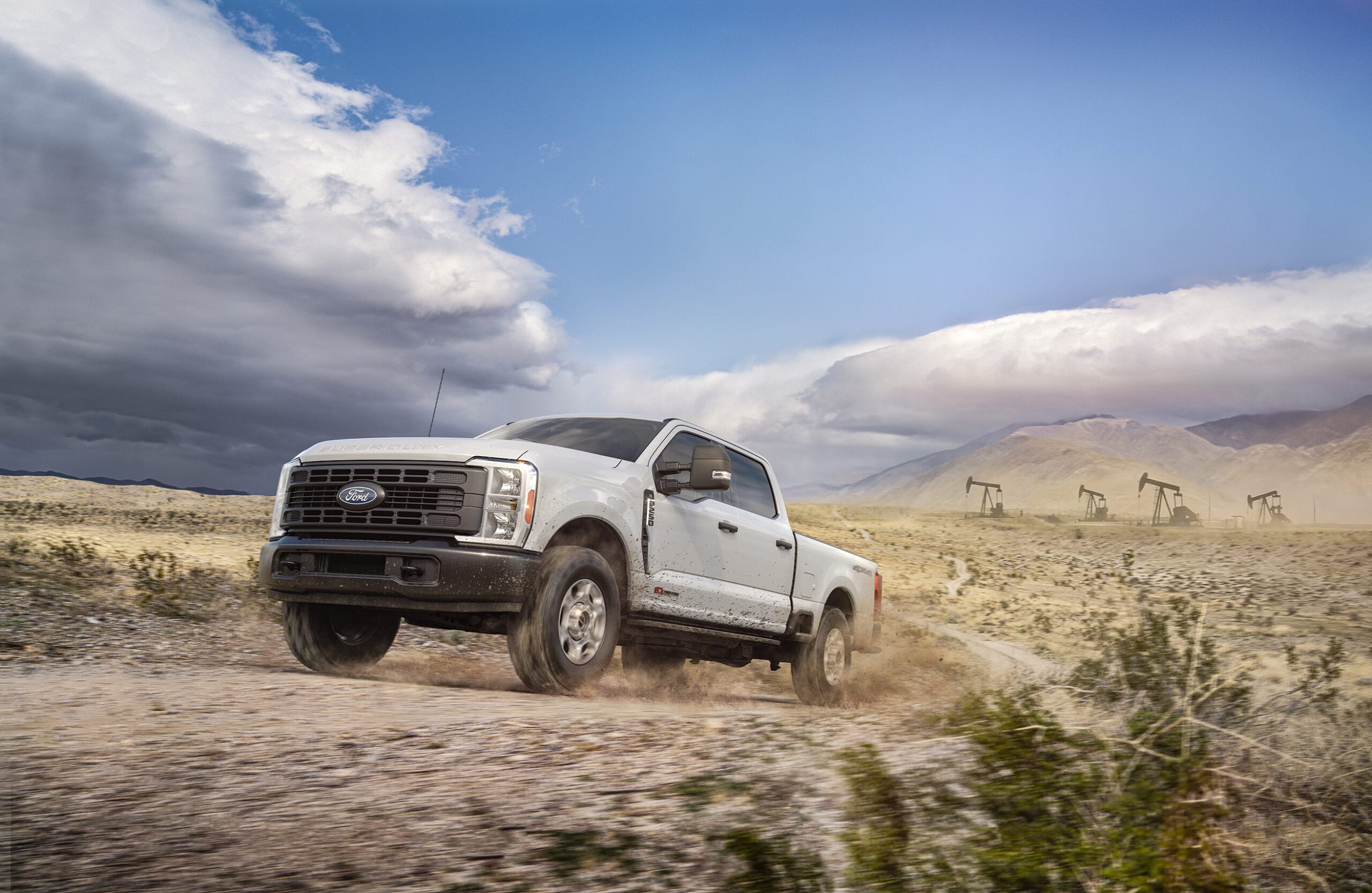2027 Ford Super Duty Now Lets You Put 35-Inch Tires on Most Trucks